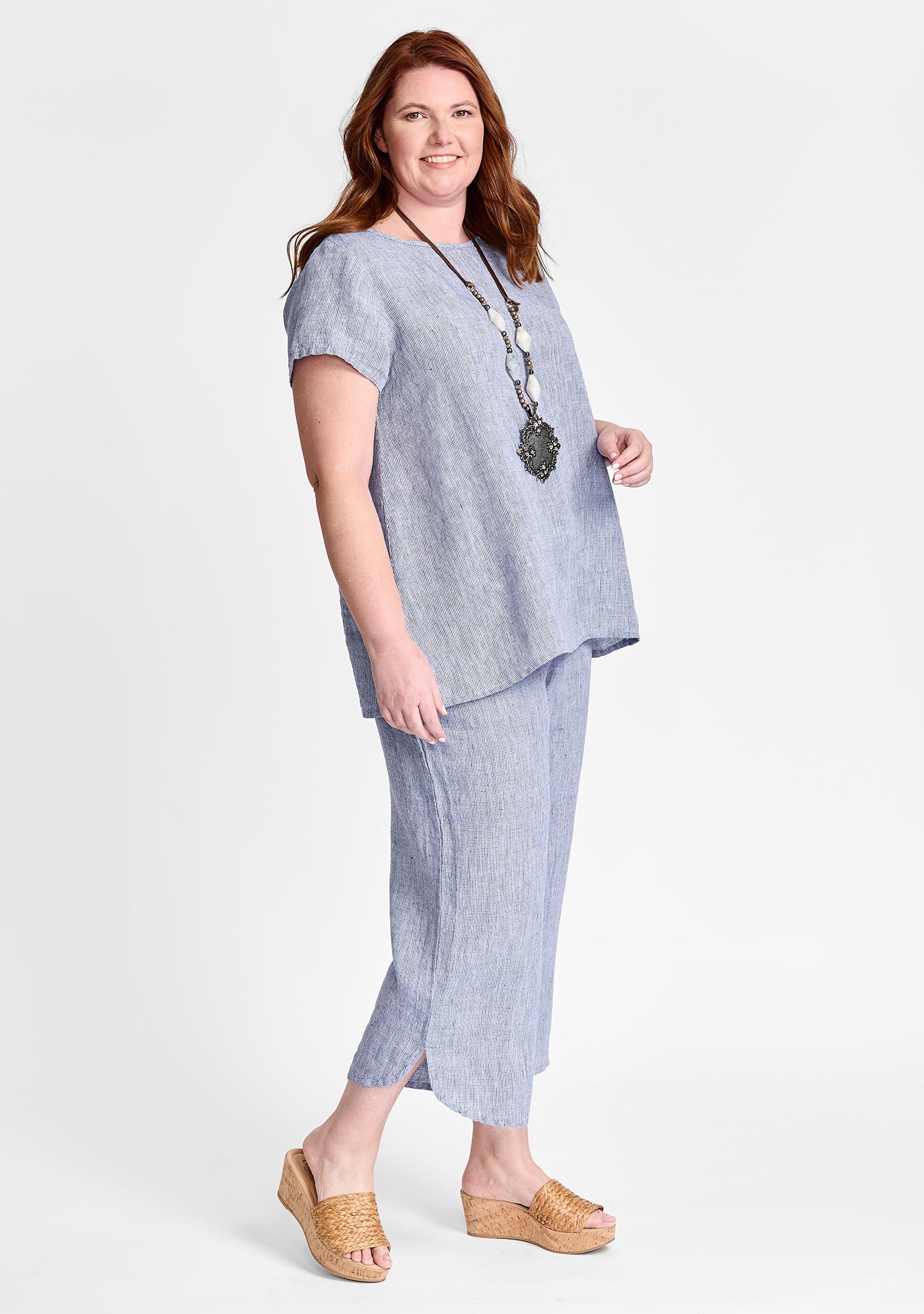 shirttail flood linen pants with elastic waist details