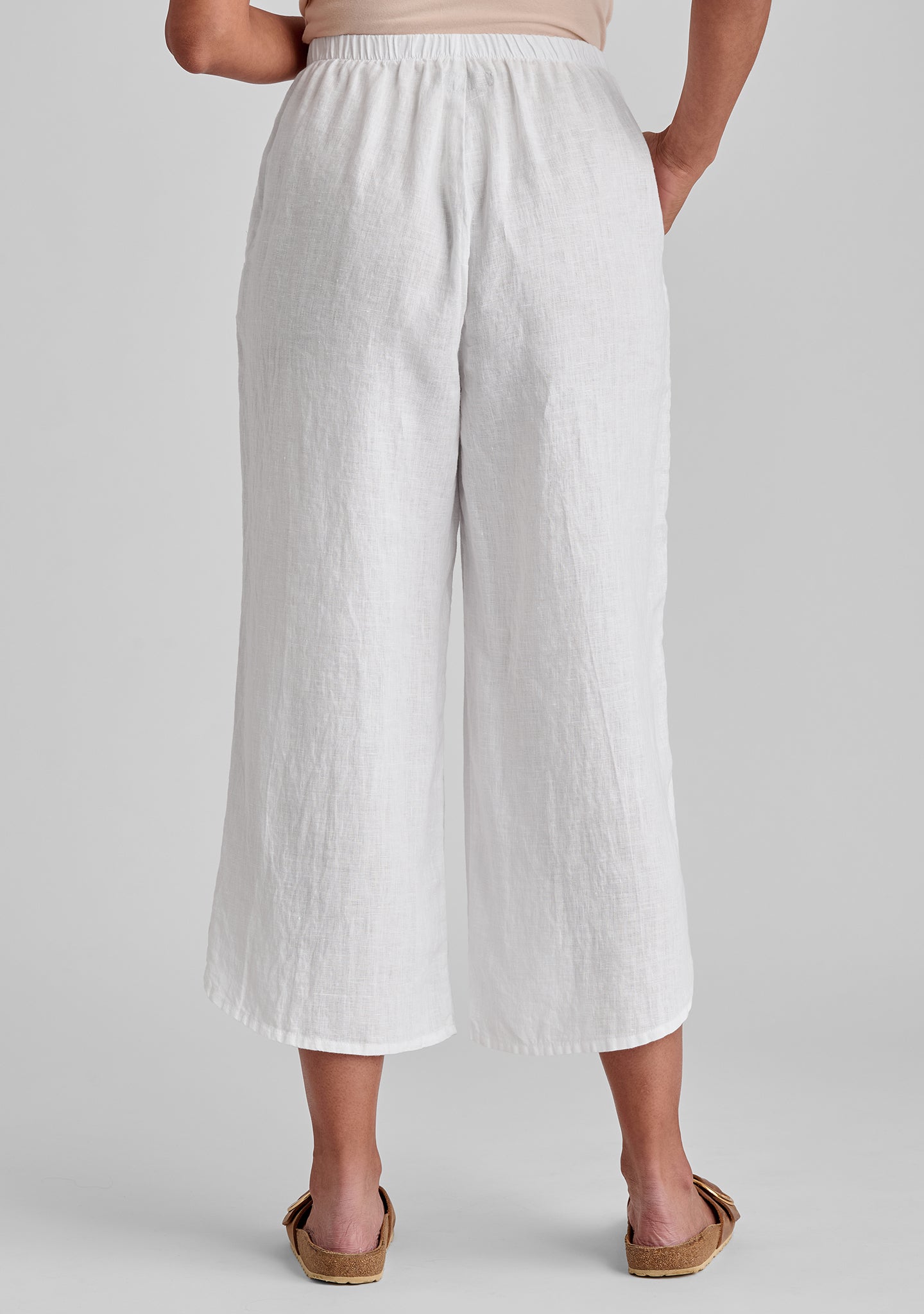 shirttail flood linen pants with elastic waist details