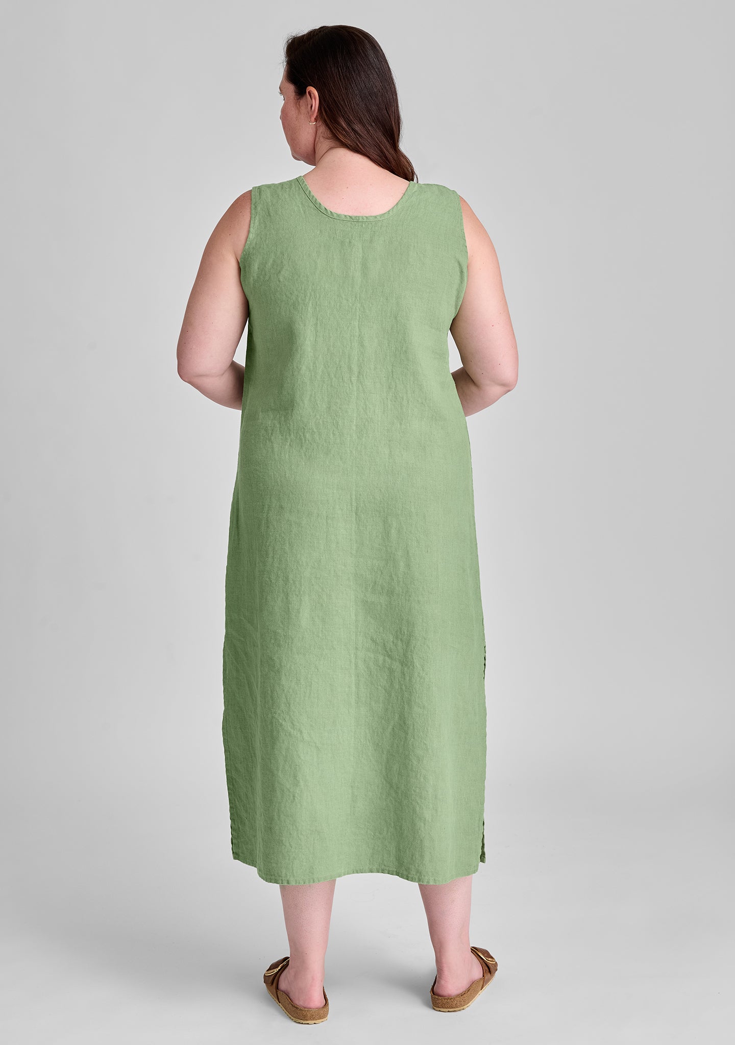 slipster linen maxi dress details