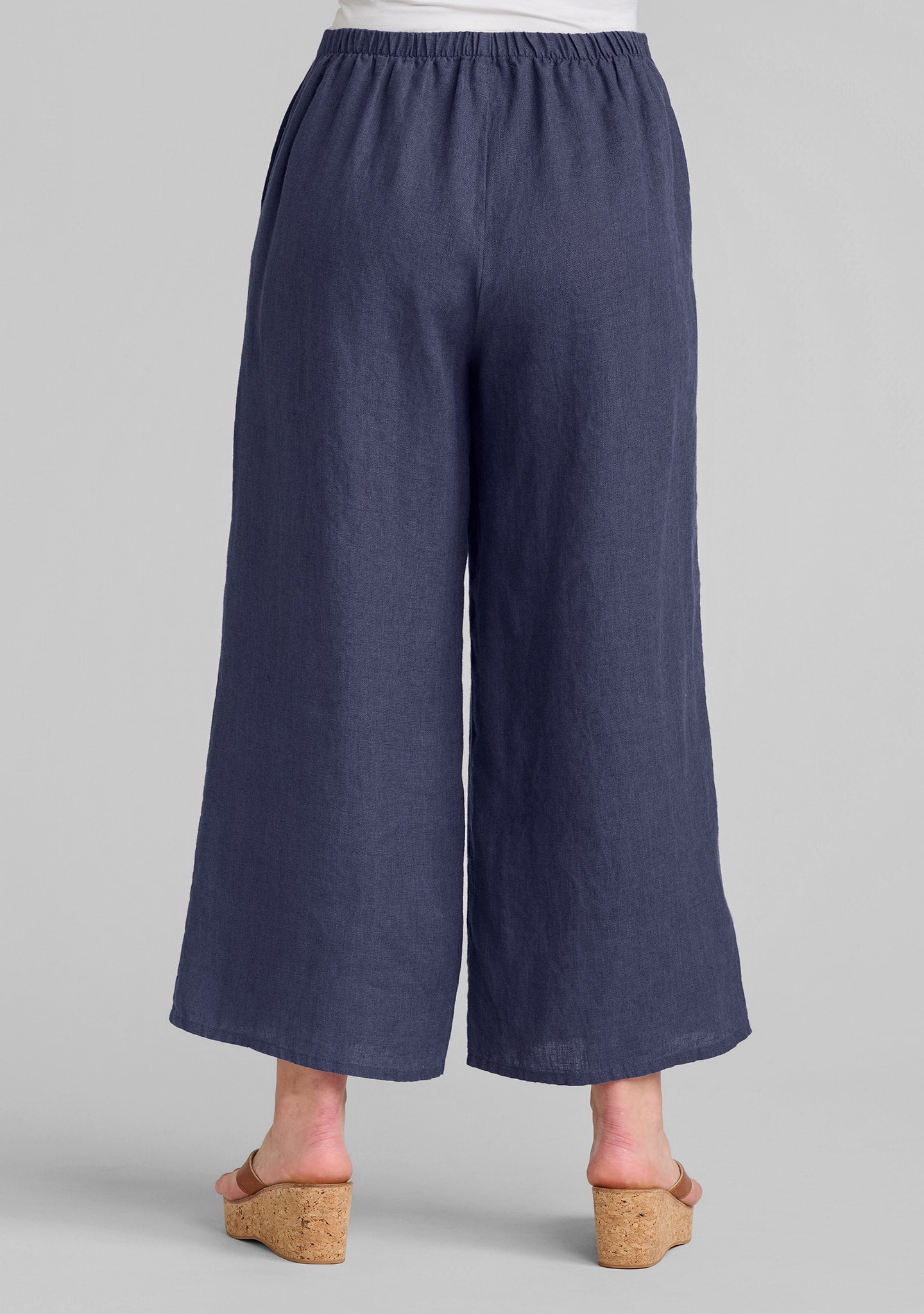 sociable floods linen pants details