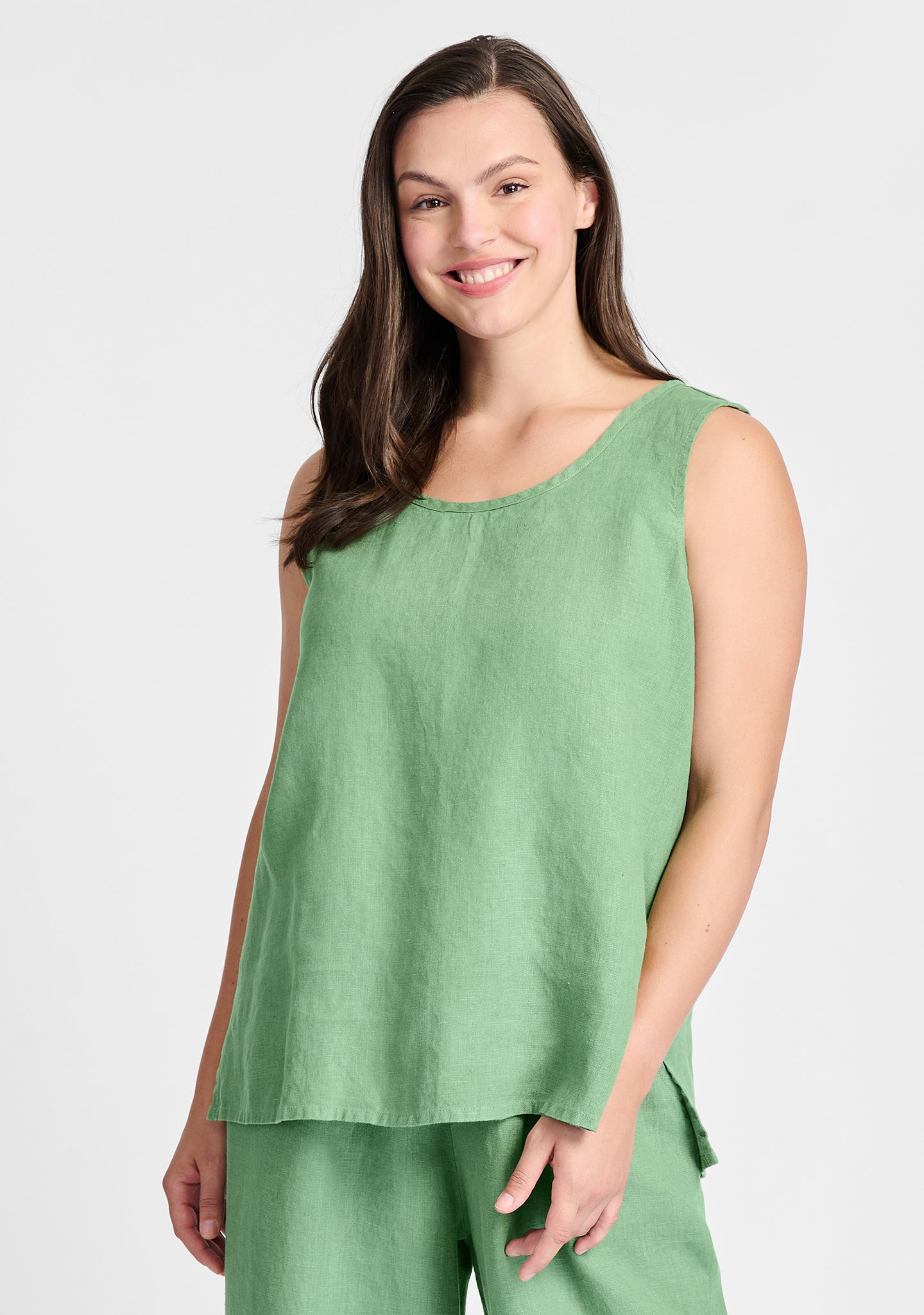 fundamental tank linen tank top green
