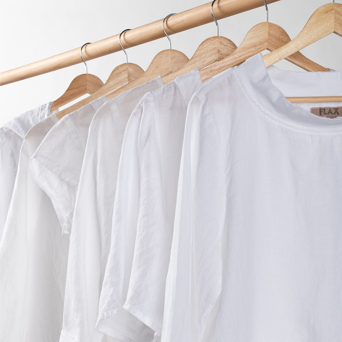 Staying Cool in Linen: A Love Letter to Natural Fibers