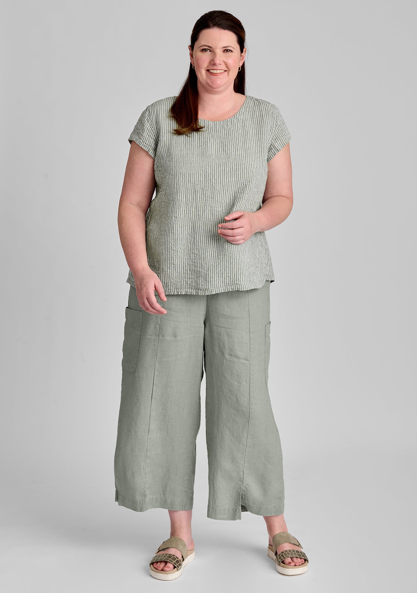 FLAX linen top in green with pants in green