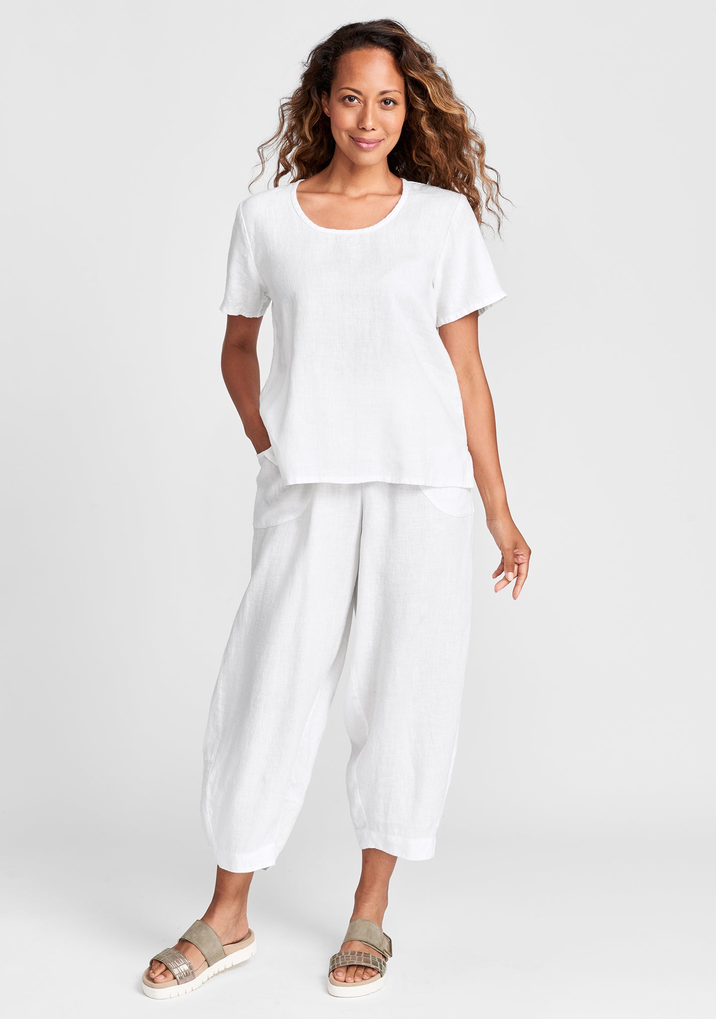 FLAX linen shirt in white with linen pants in white