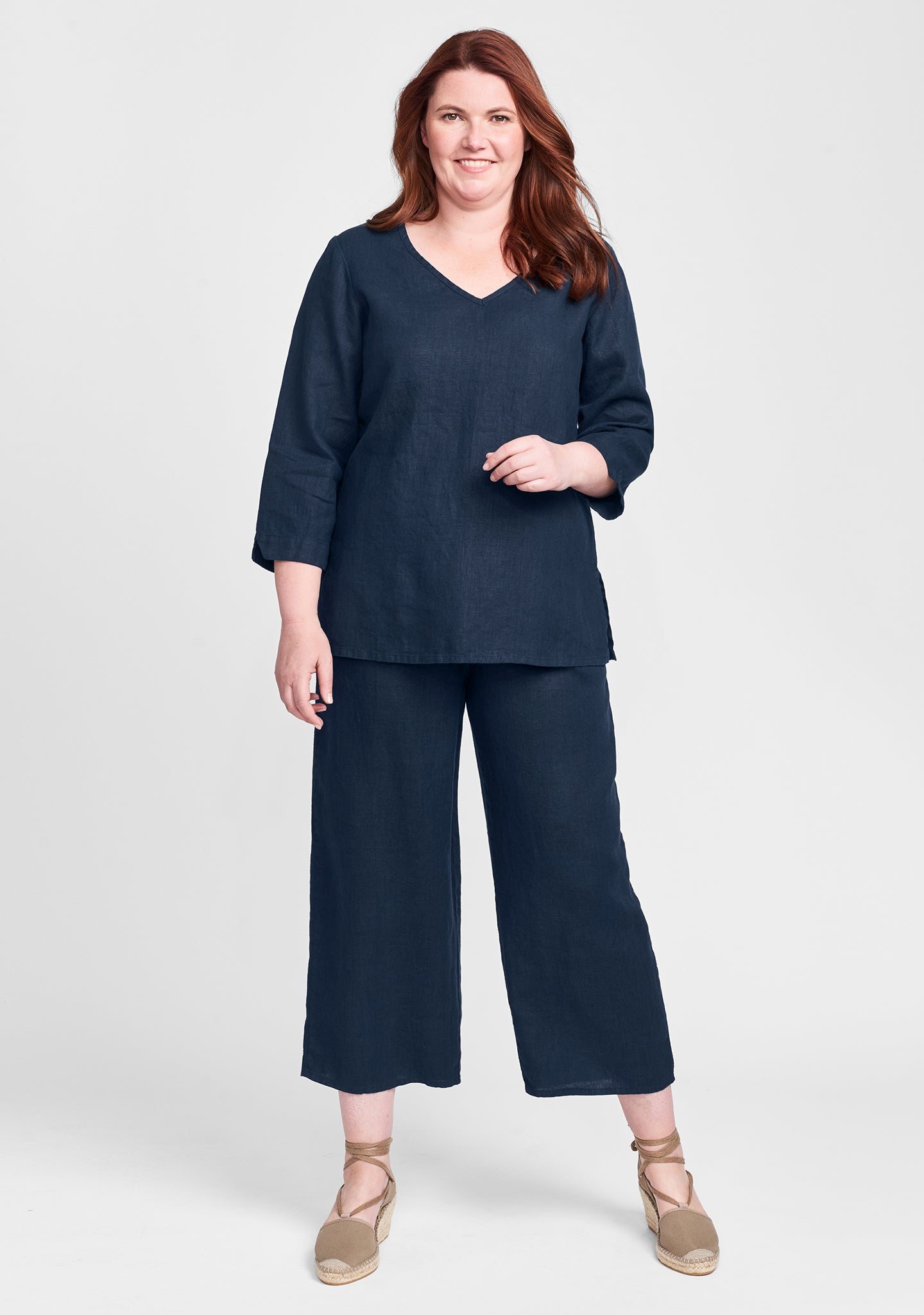 FLAX linen shirt in blue with linen pants in blue