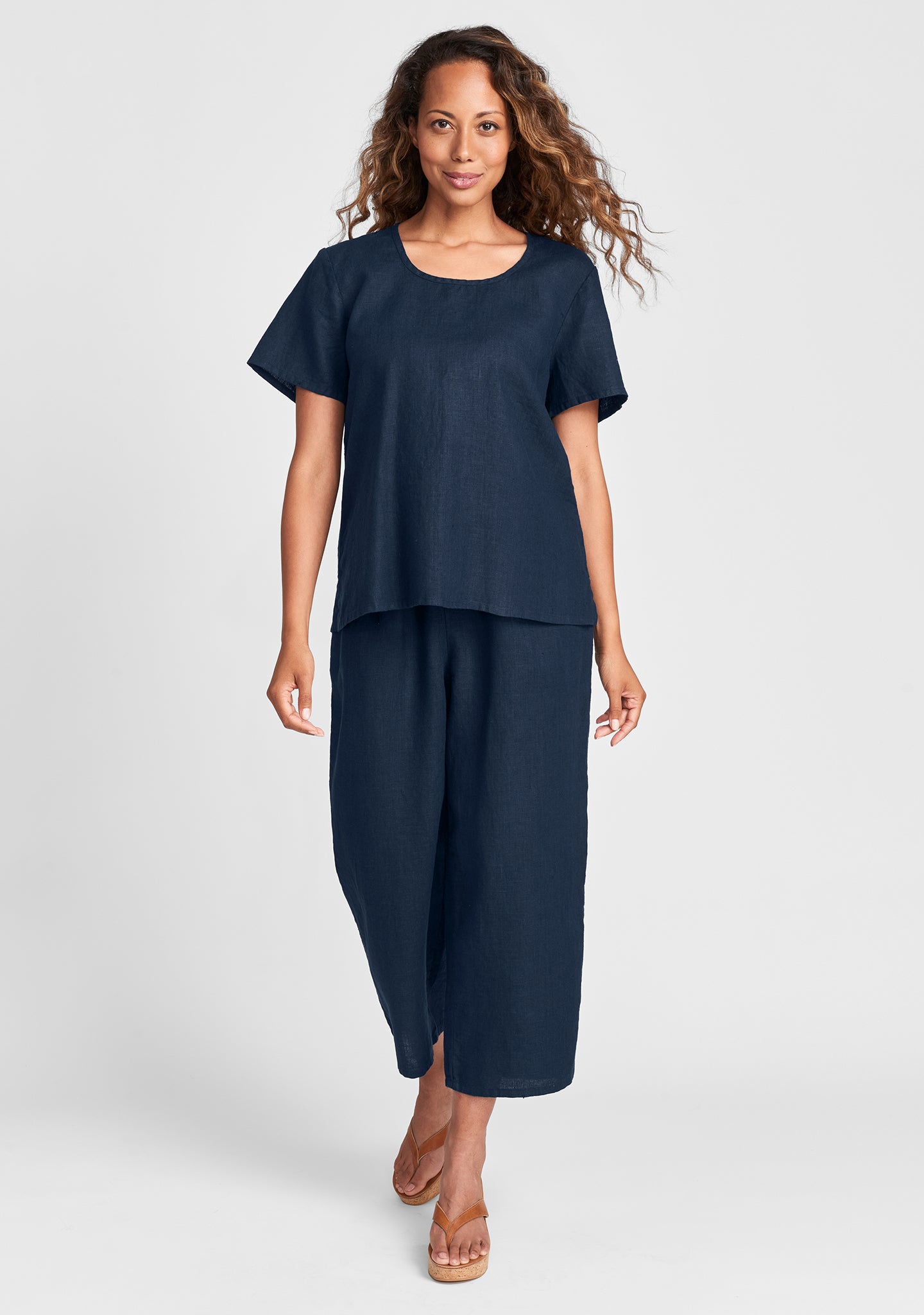 FLAX linen shirt in blue with linen pants in blue