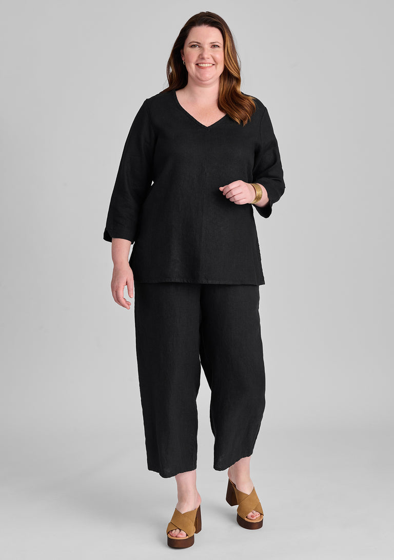FLAX linen shirt in black with linen pants in black