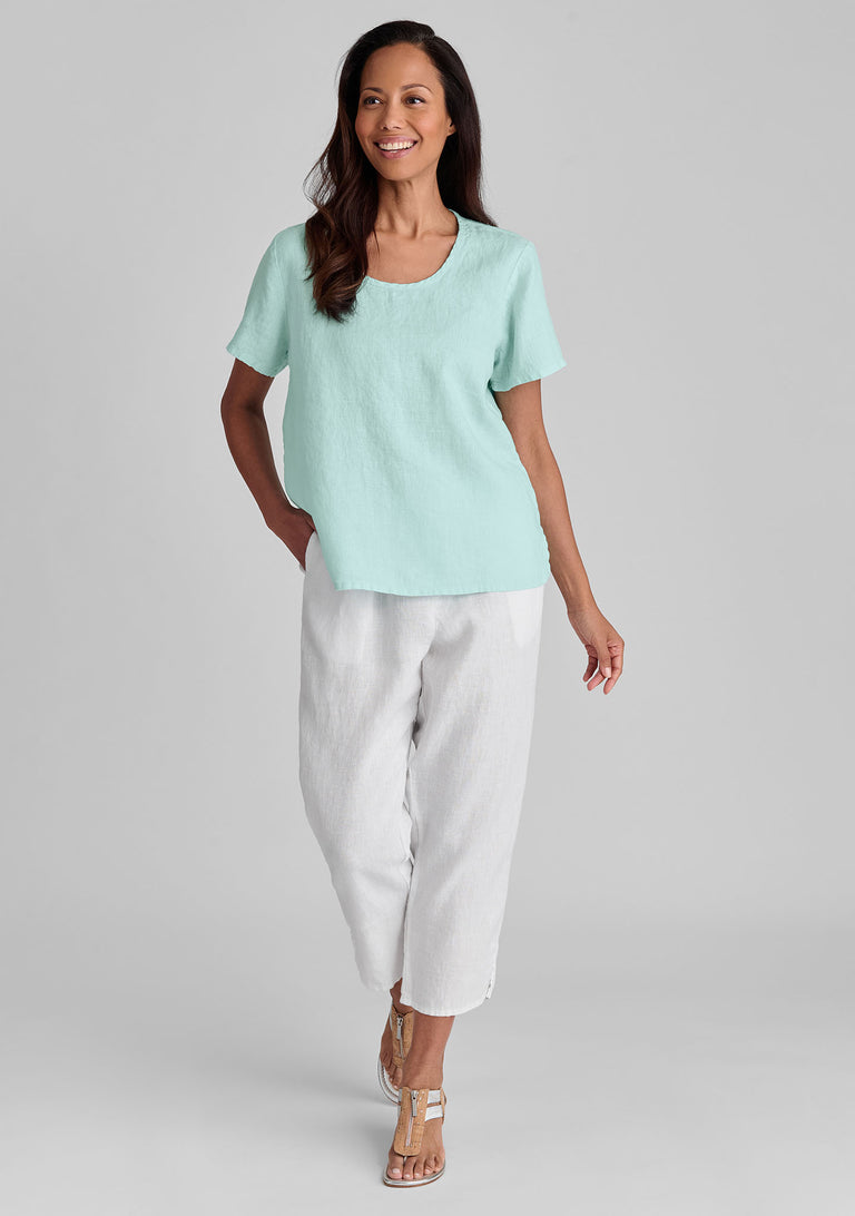 FLAX linen tee in green with linen pants in white