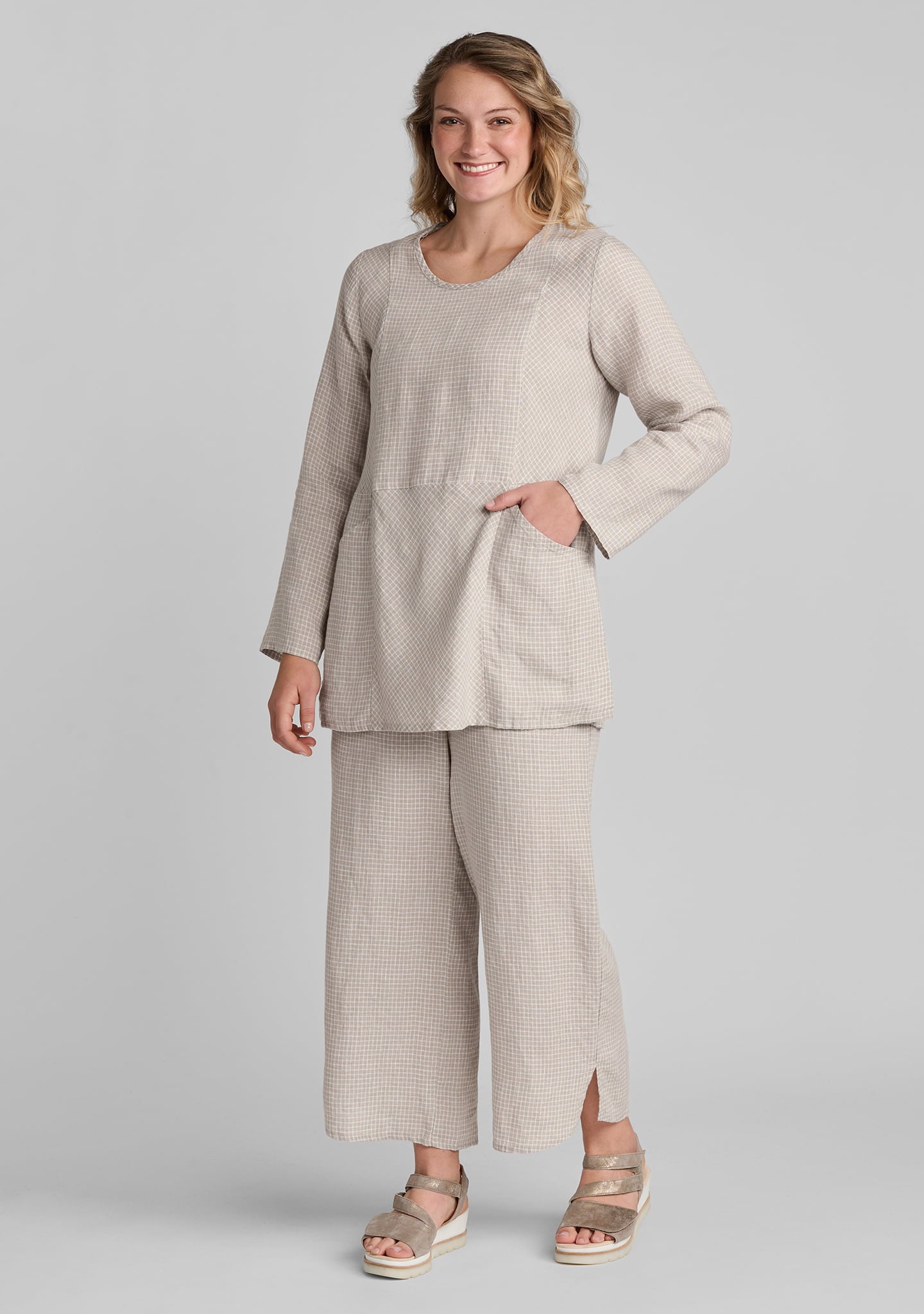airy floods linen pants with elastic waist details