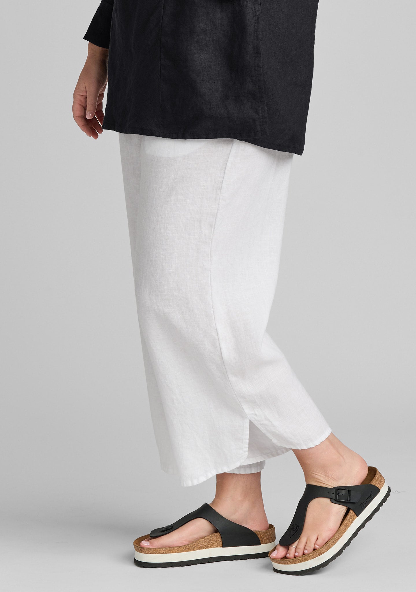 Airy Floods - Linen Pants With Elastic Waist - White