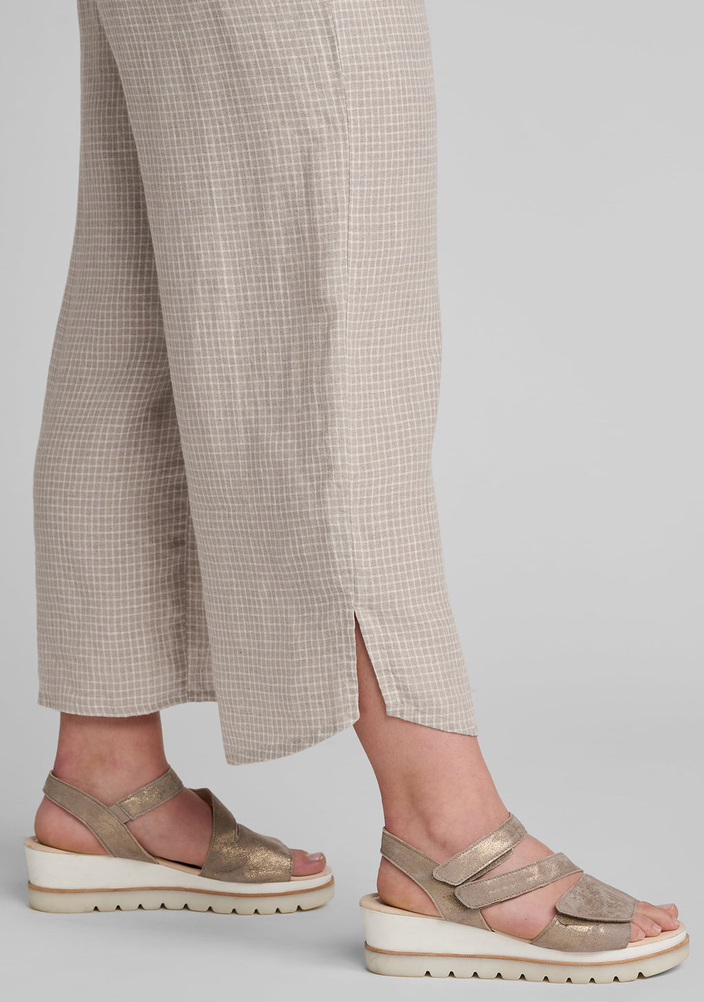 airy floods linen pants with elastic waist details