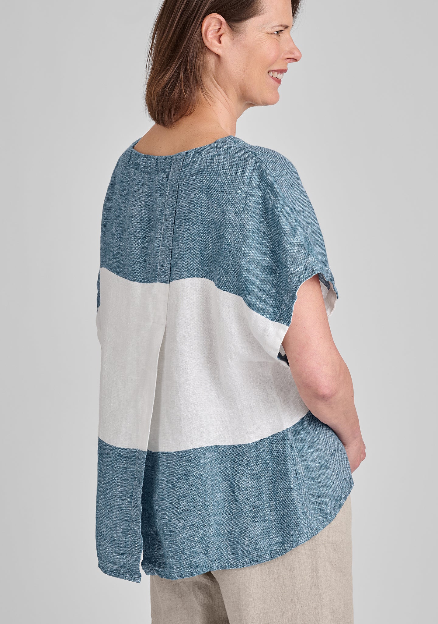 back slit tee linen shirt details