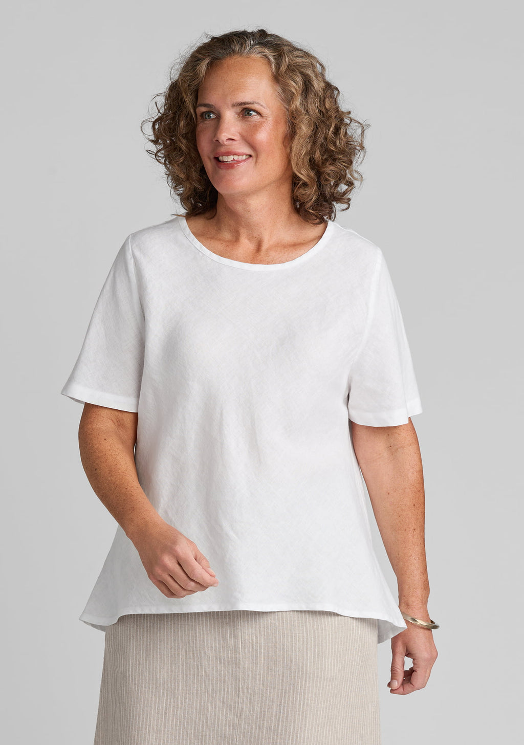 bias tee linen t shirt white