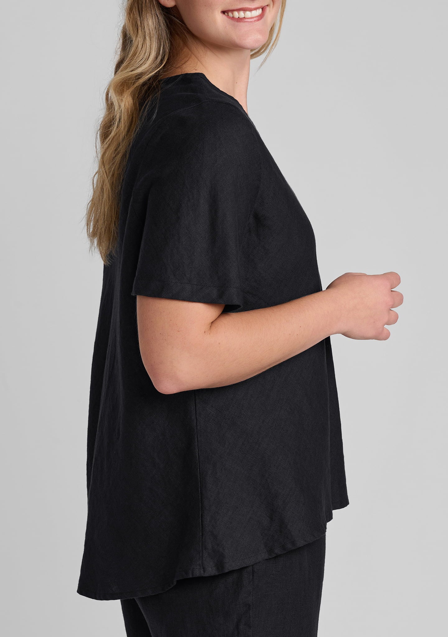 bias tee linen t shirt details