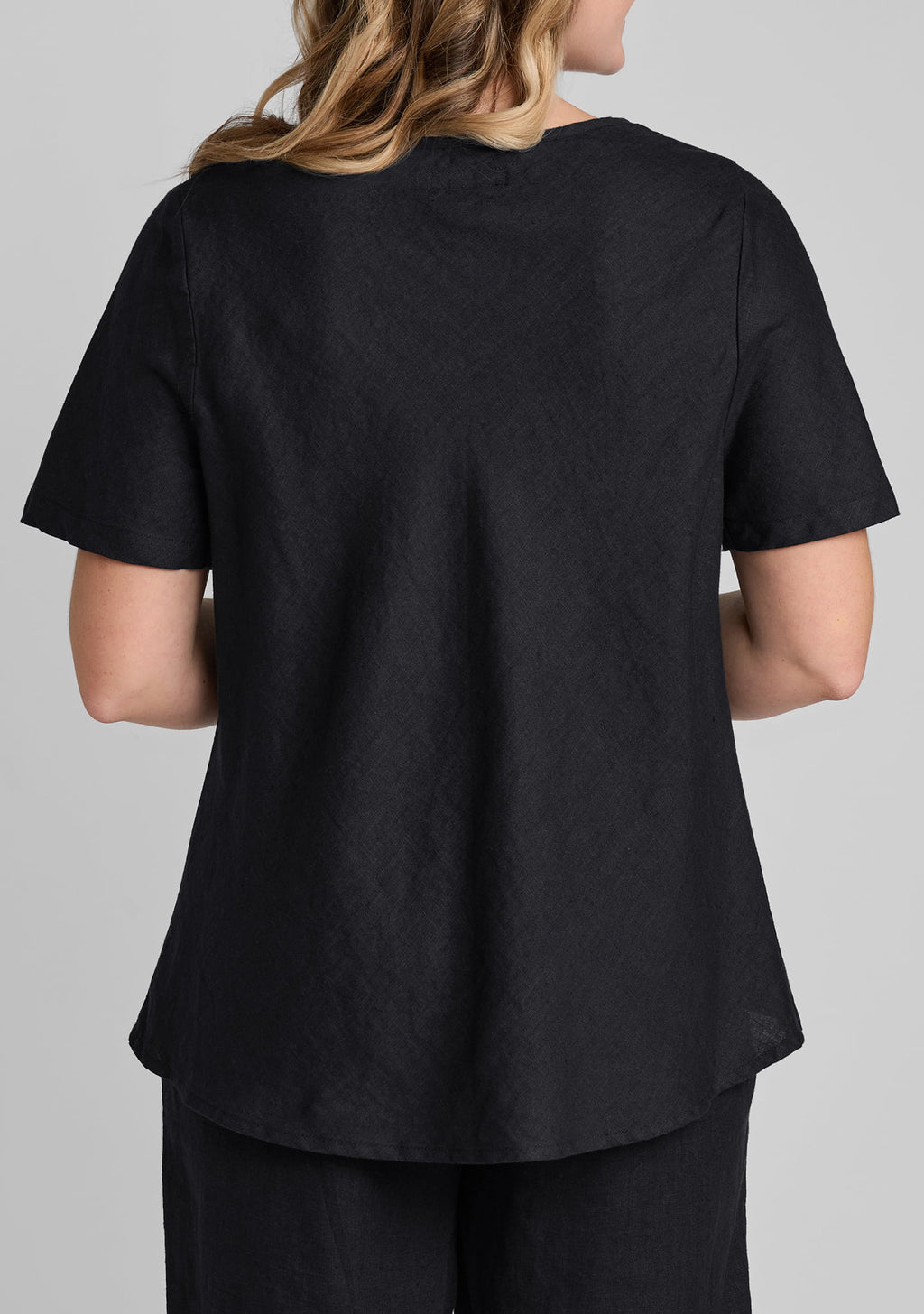 bias tee linen t shirt details