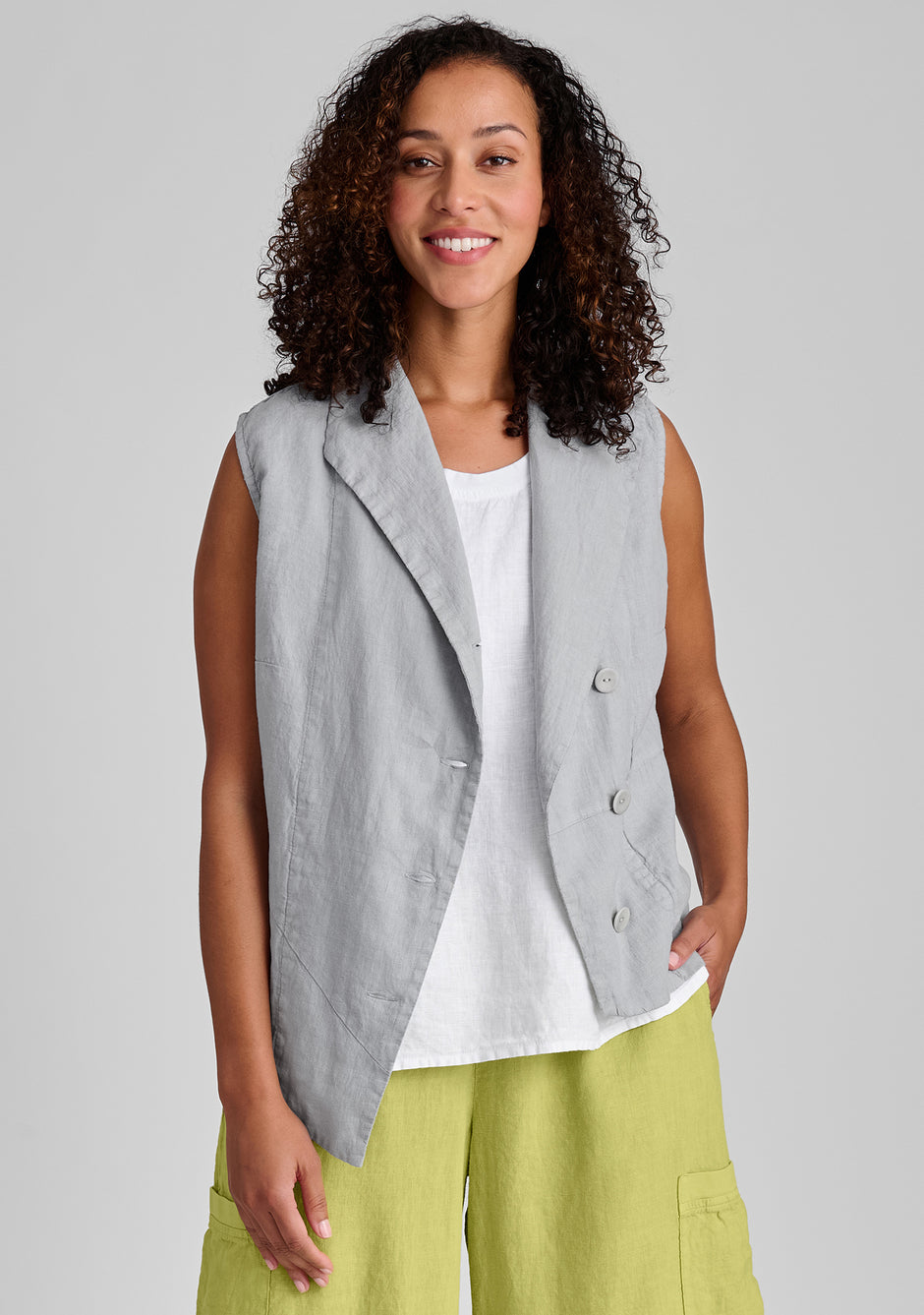 LINEN VEST