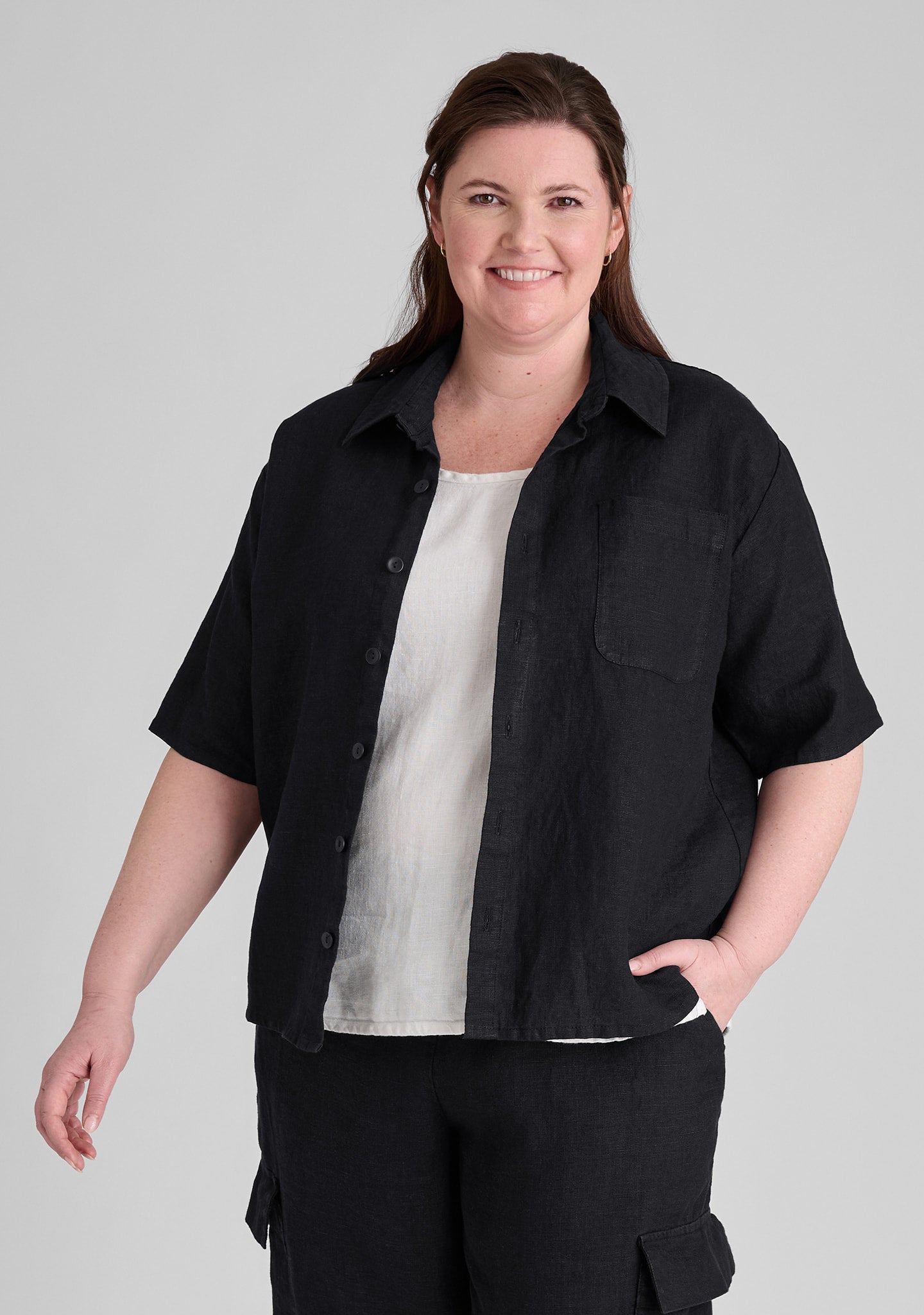 Cherished Shirt - Linen Button Down Shirt - Black