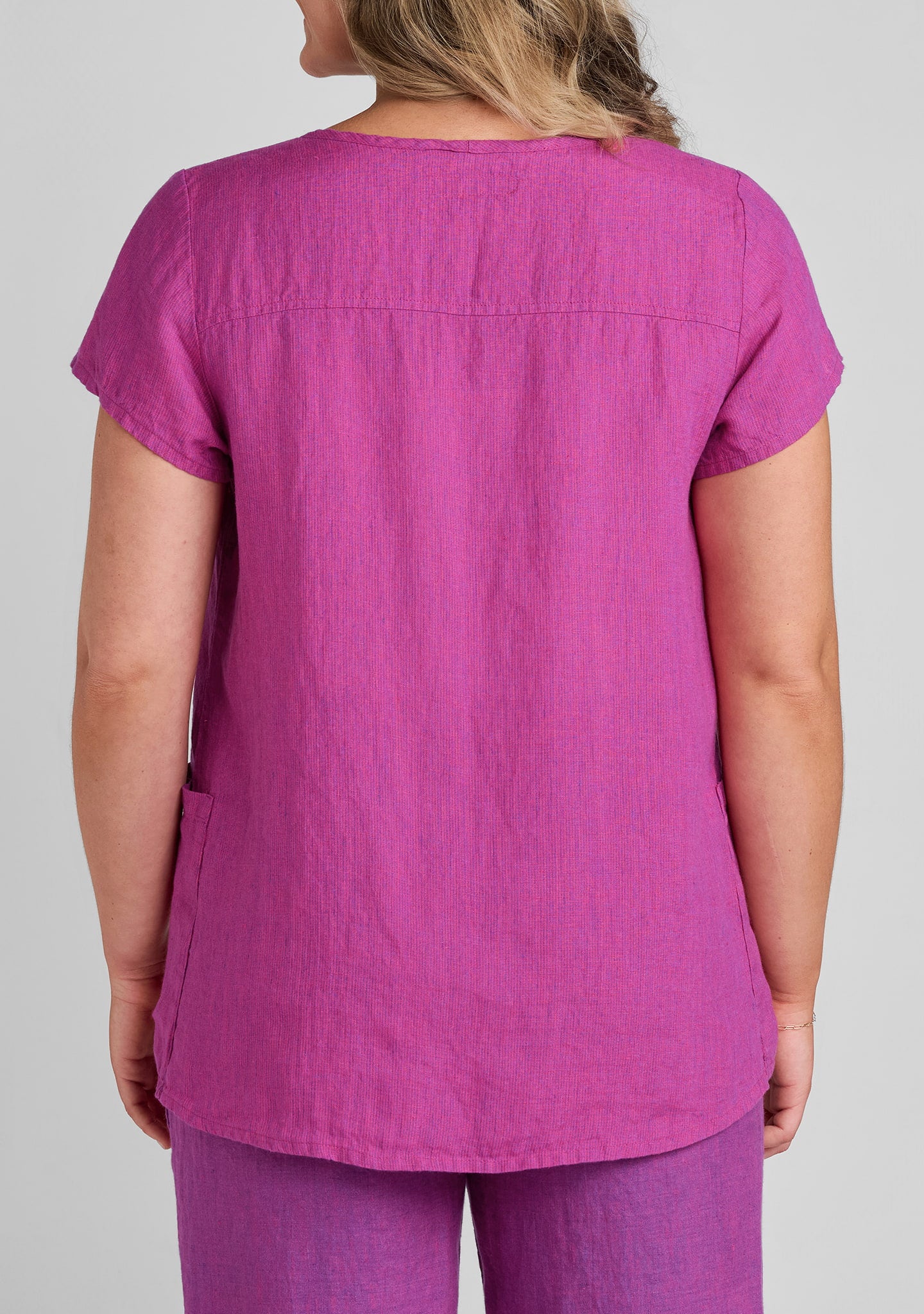 back view of women's linen shirt in purple