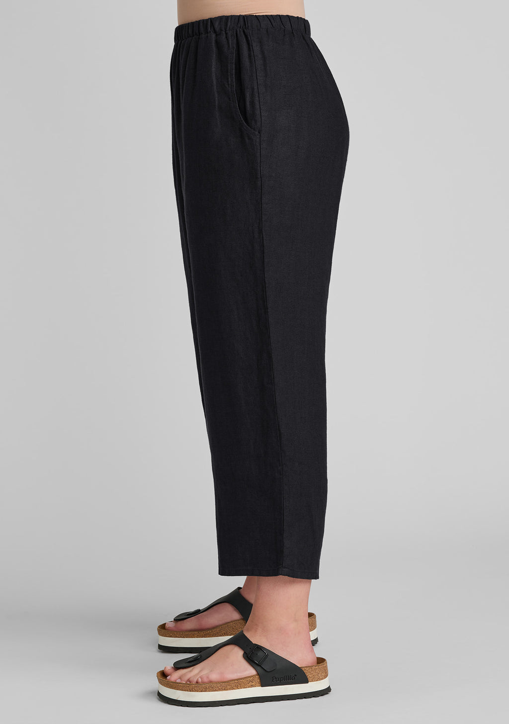 side view black linen crop pant cropped floods linen pants with elastic waist details