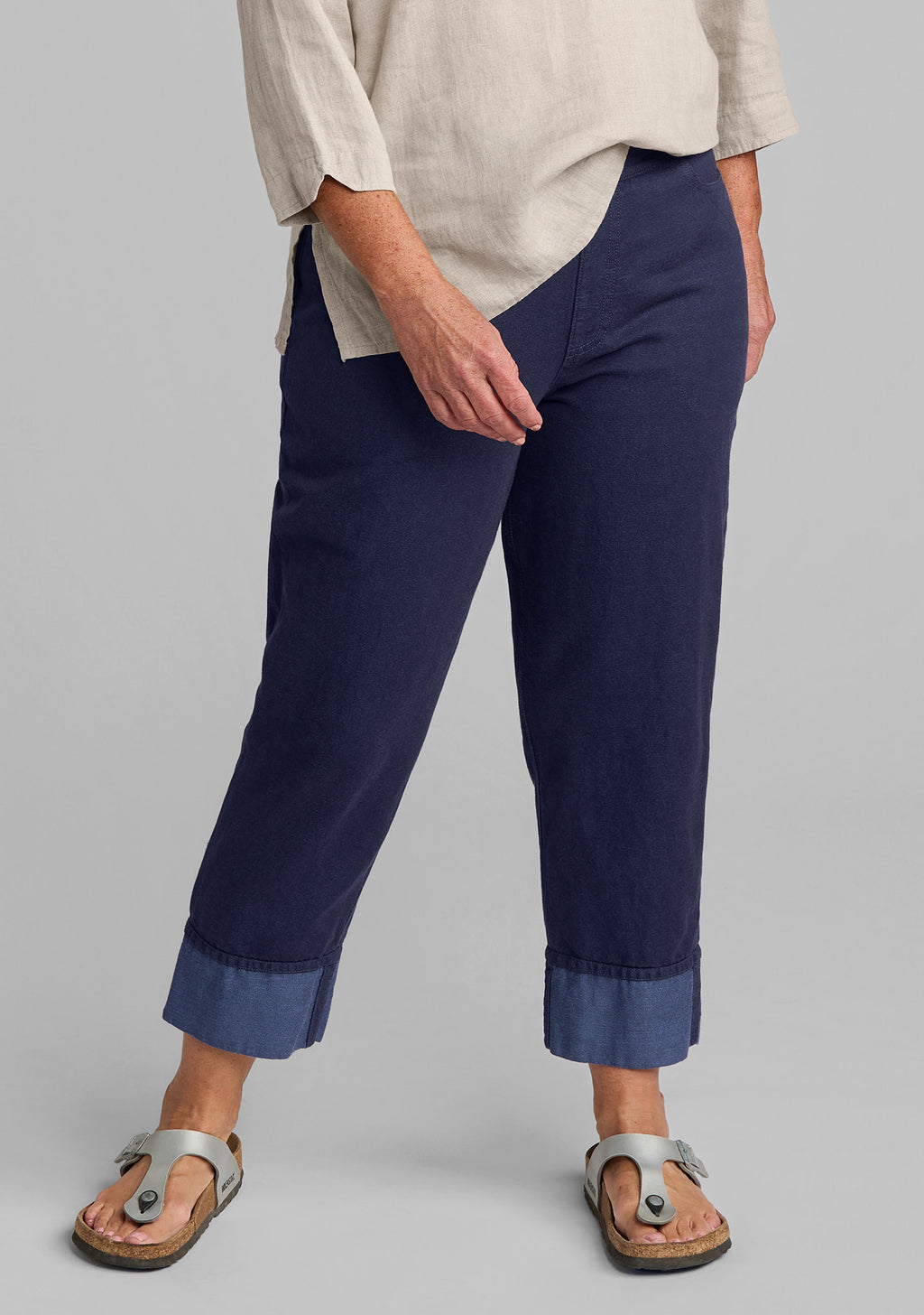 cuffed pant linen/cotton denim details