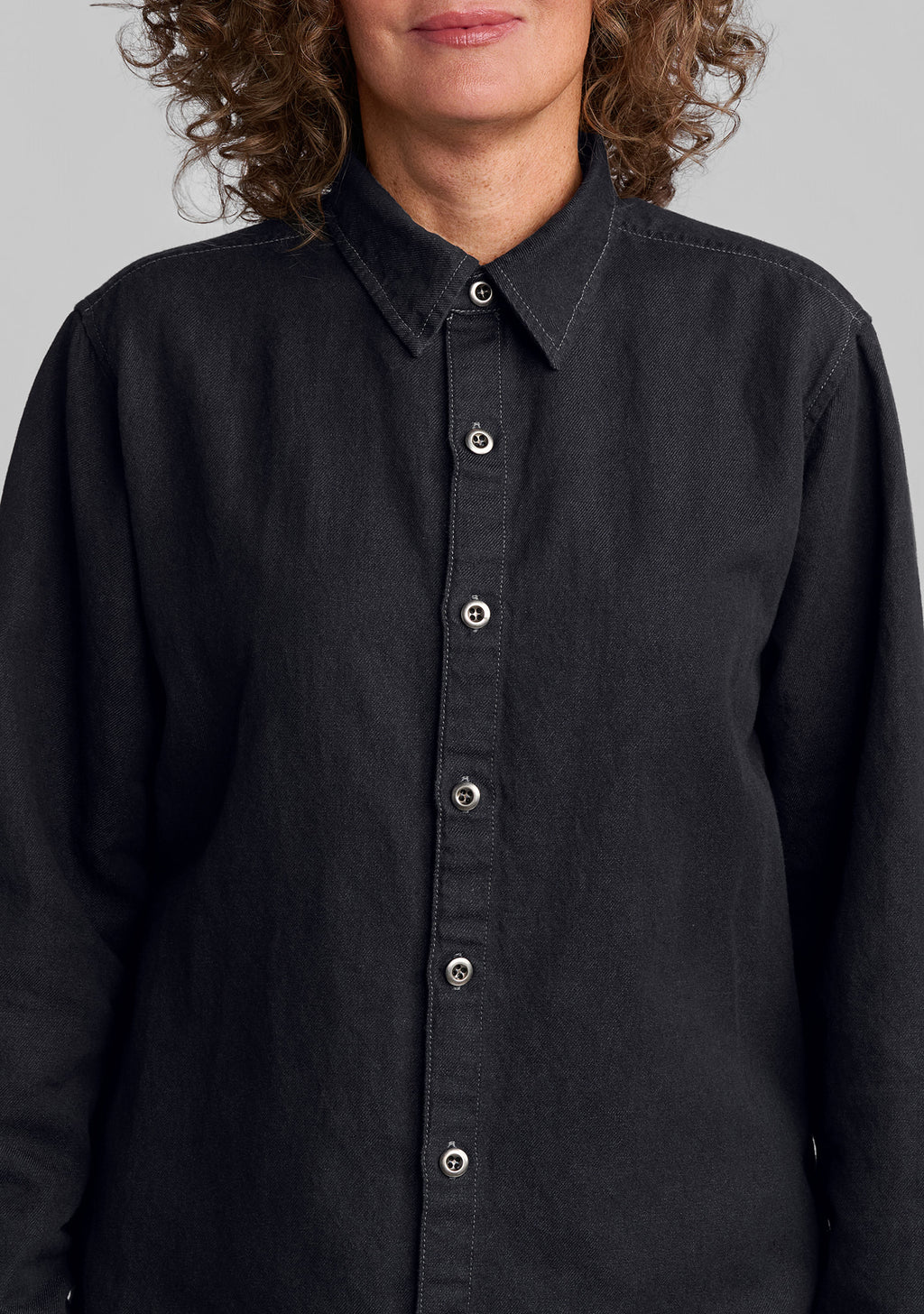 denim shirt linen/cotton button down details