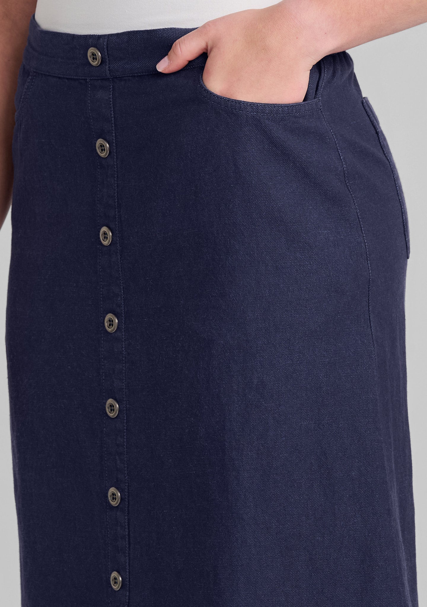 denim skirt linen/cotton blend details