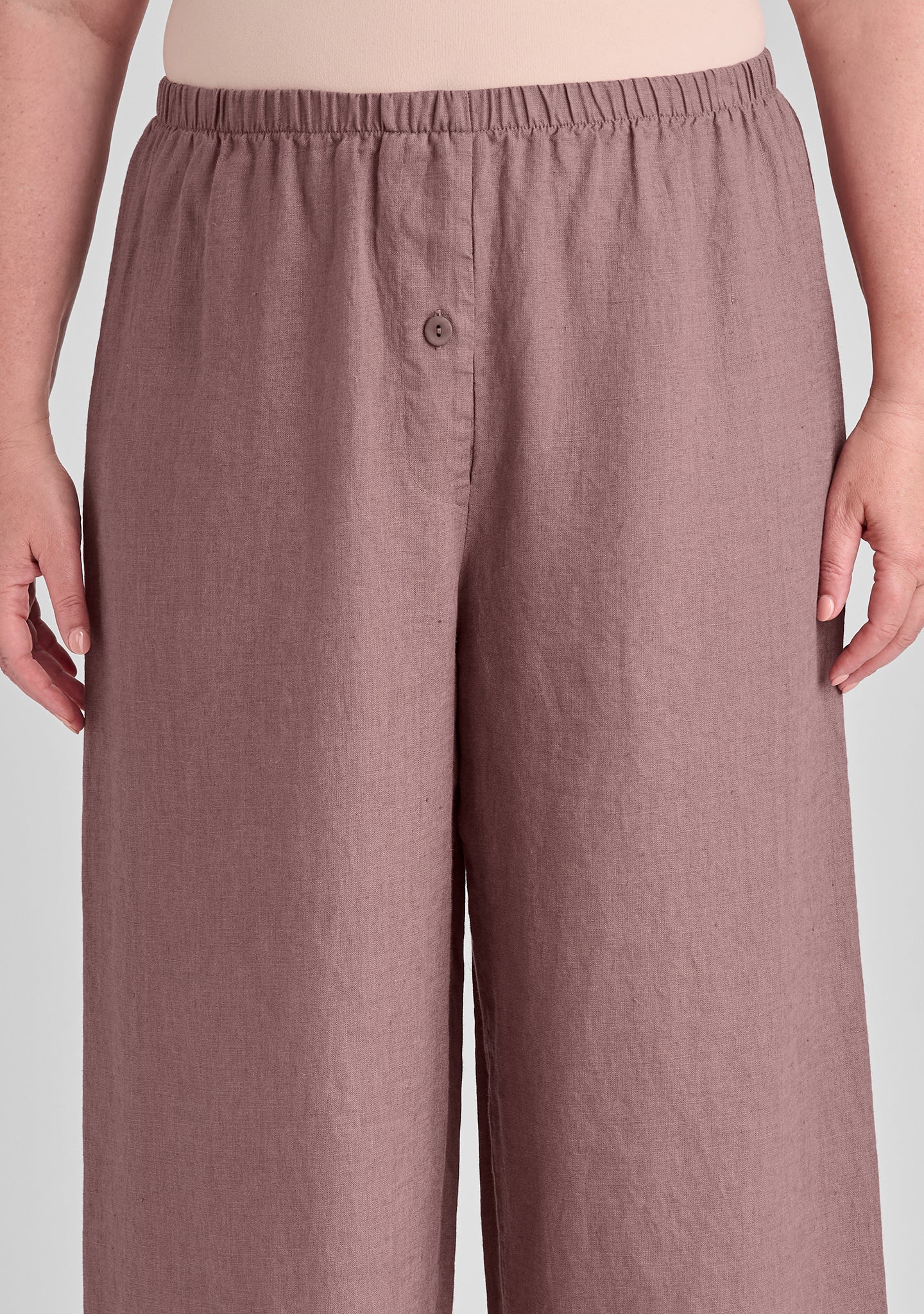 boxd down full length linen pants details