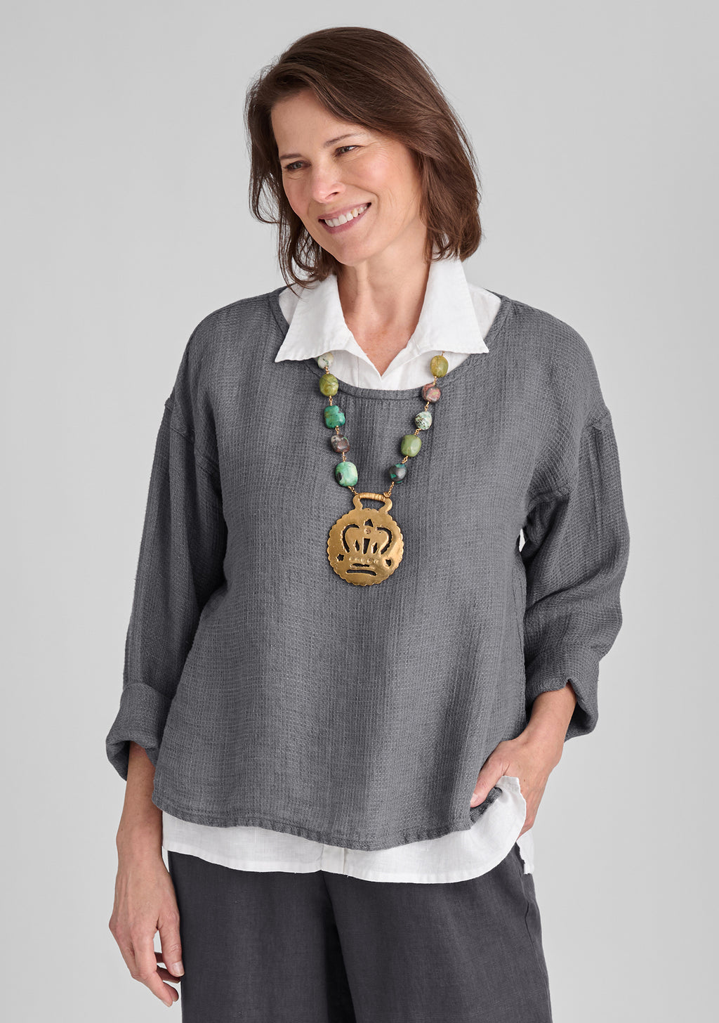 easy tee long sleeve linen tee details