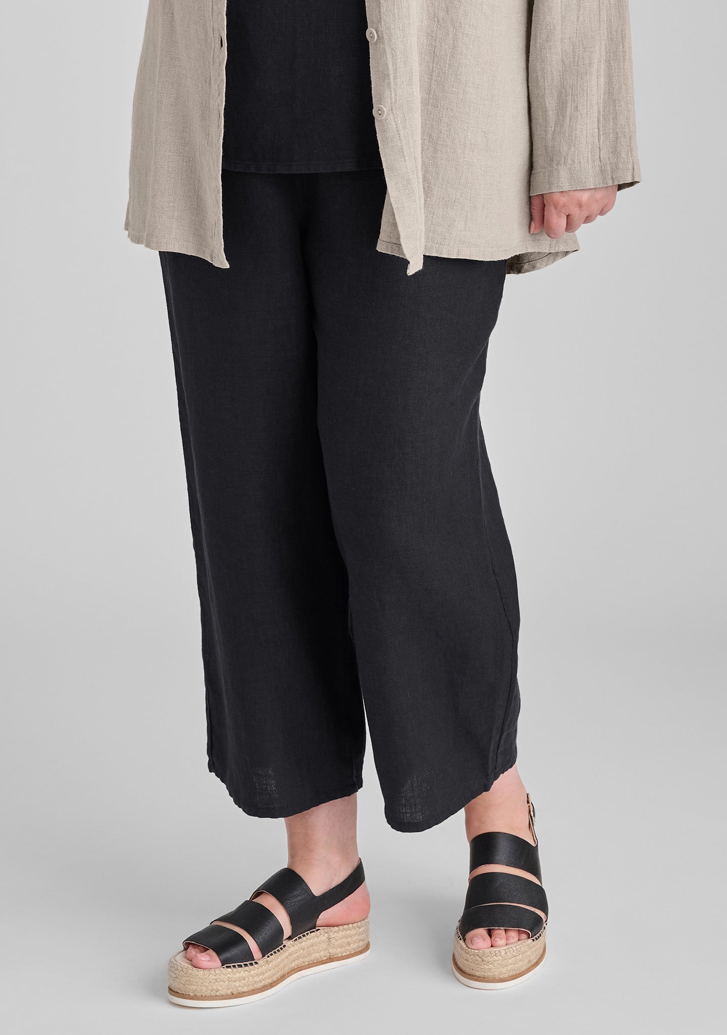 Floods - Linen Pants With Elastic Waist - Black