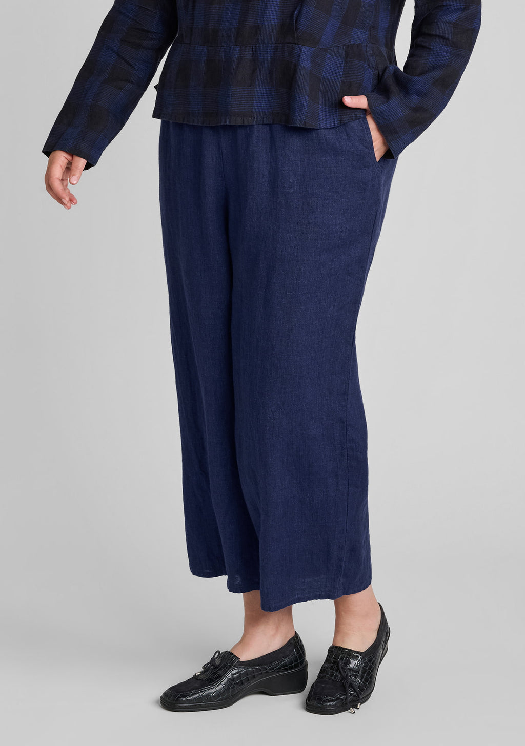 floods linen pants with elastic waist blue suiting