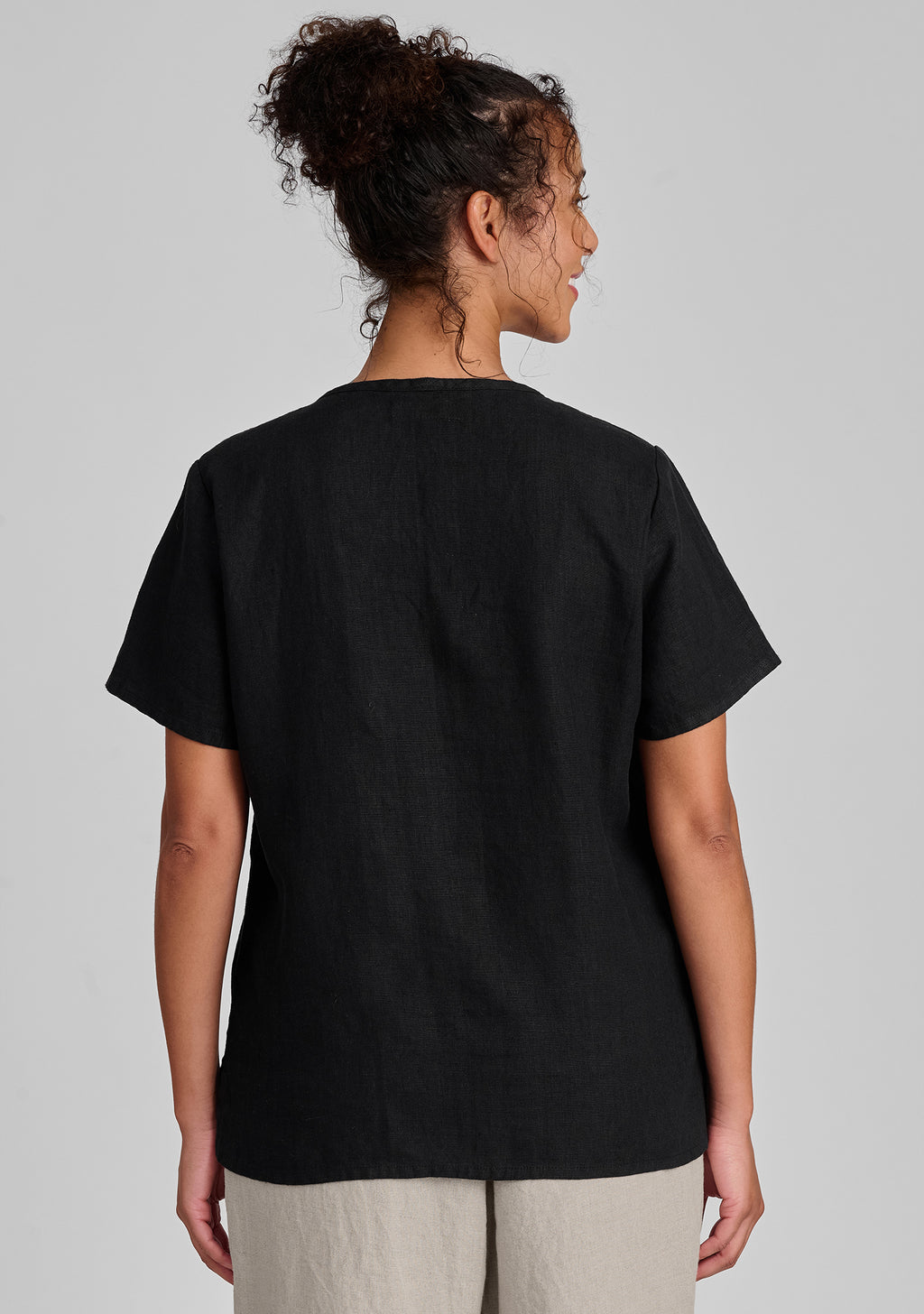 fundamental tee linen t shirt details