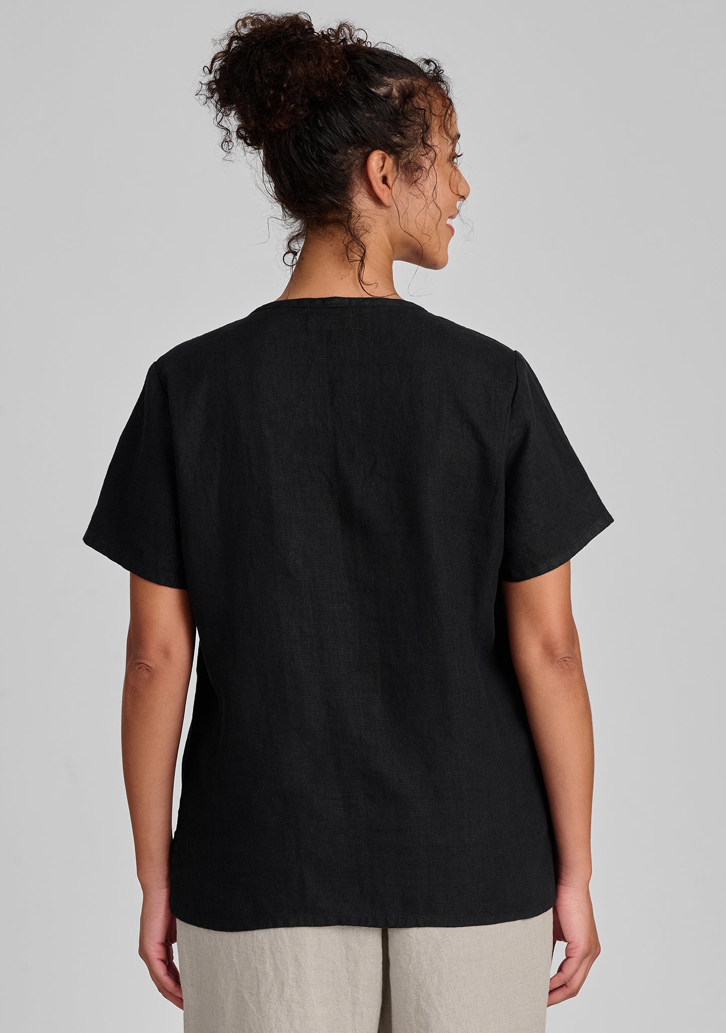 fundamental tee linen t shirt details