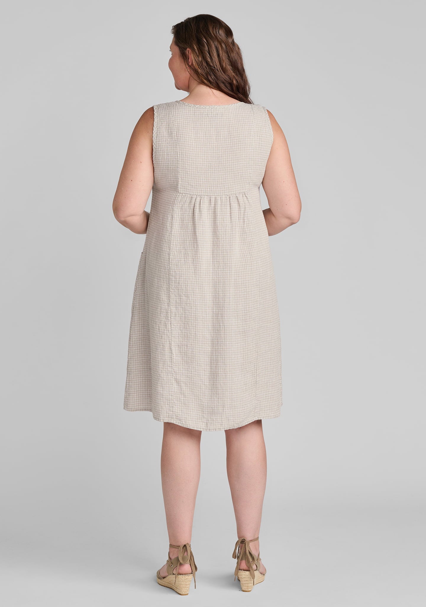 gathered back dress linen shift dress details