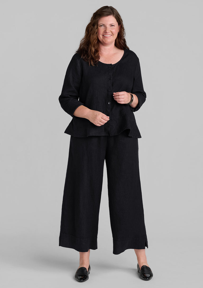 FLAX linen shirt in black with linen pants in black
