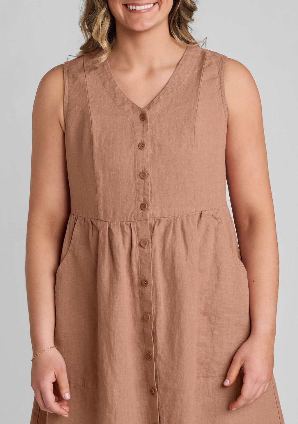 joyful dress sleeveless linen dress details