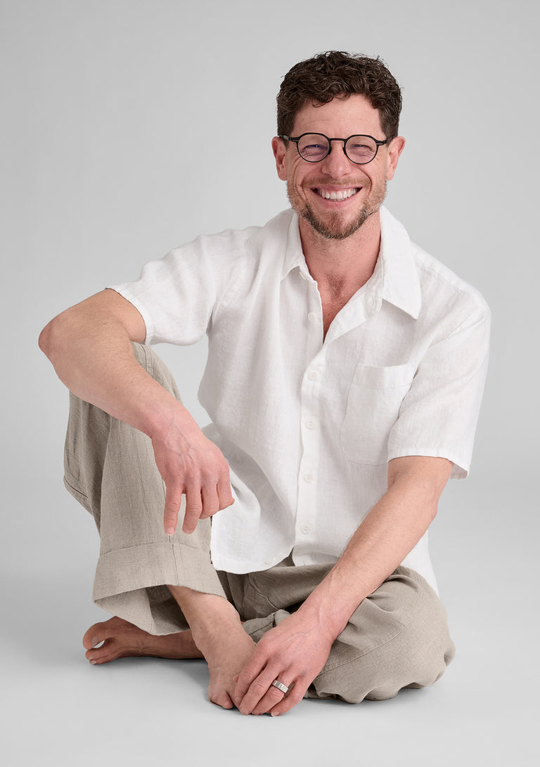 FLAX linen shirt in white with linen pants in natural