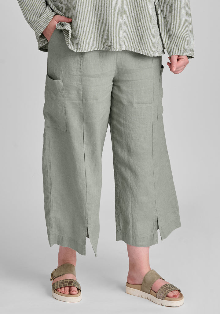 modern flood linen pants with elastic waist green