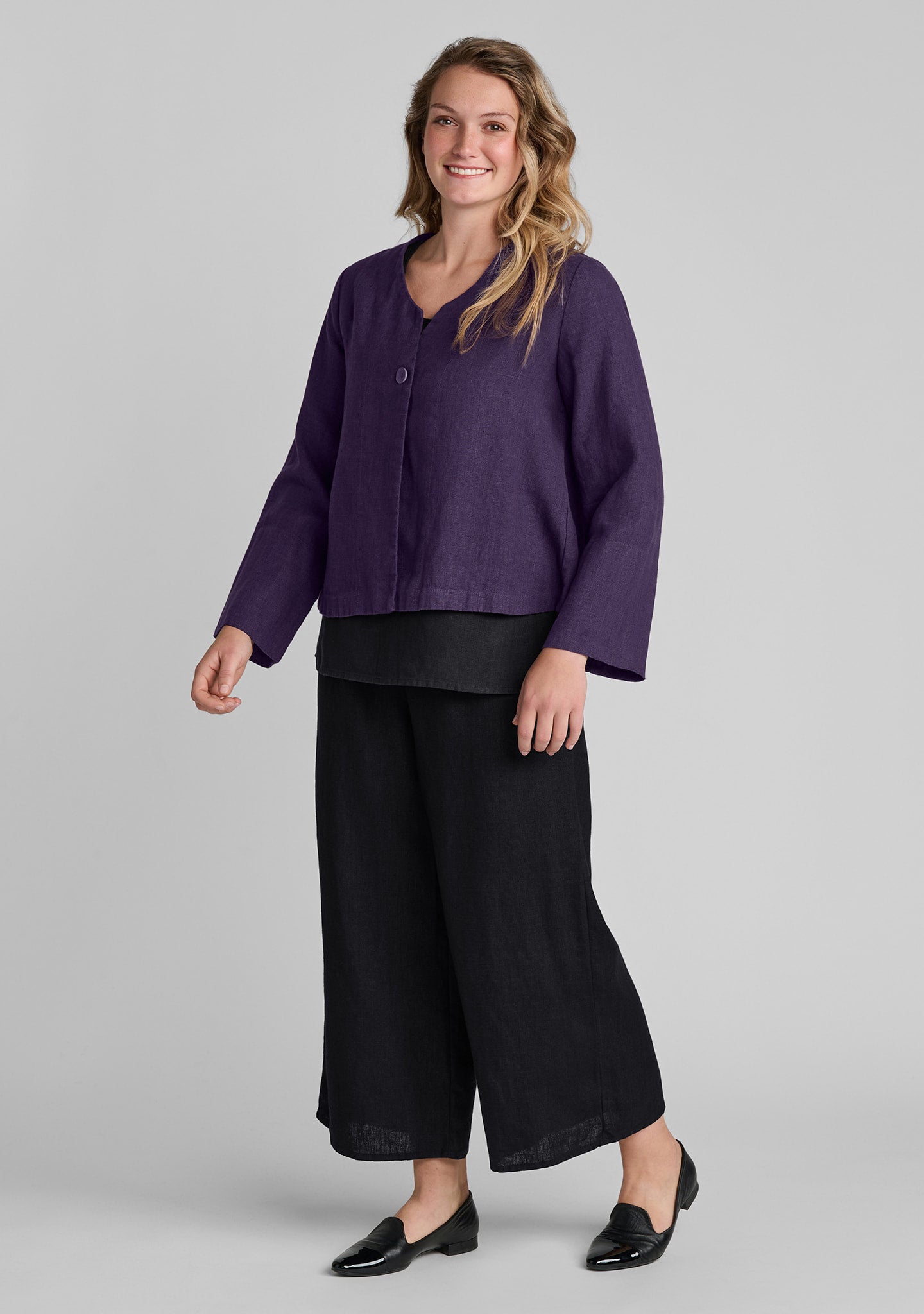 FLAX linen blouse in purple with linen pants in black