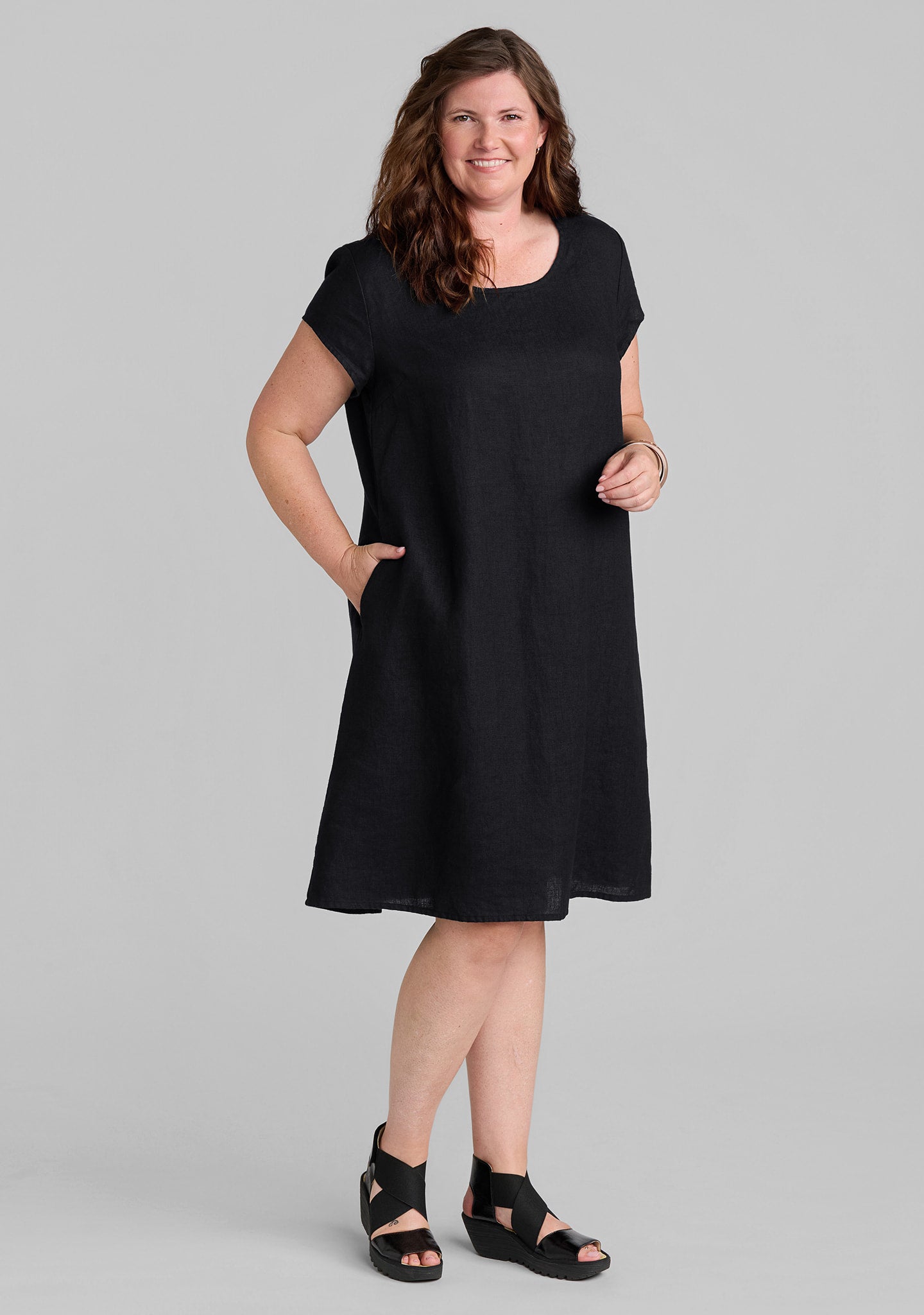 pleat back dress linen dress black