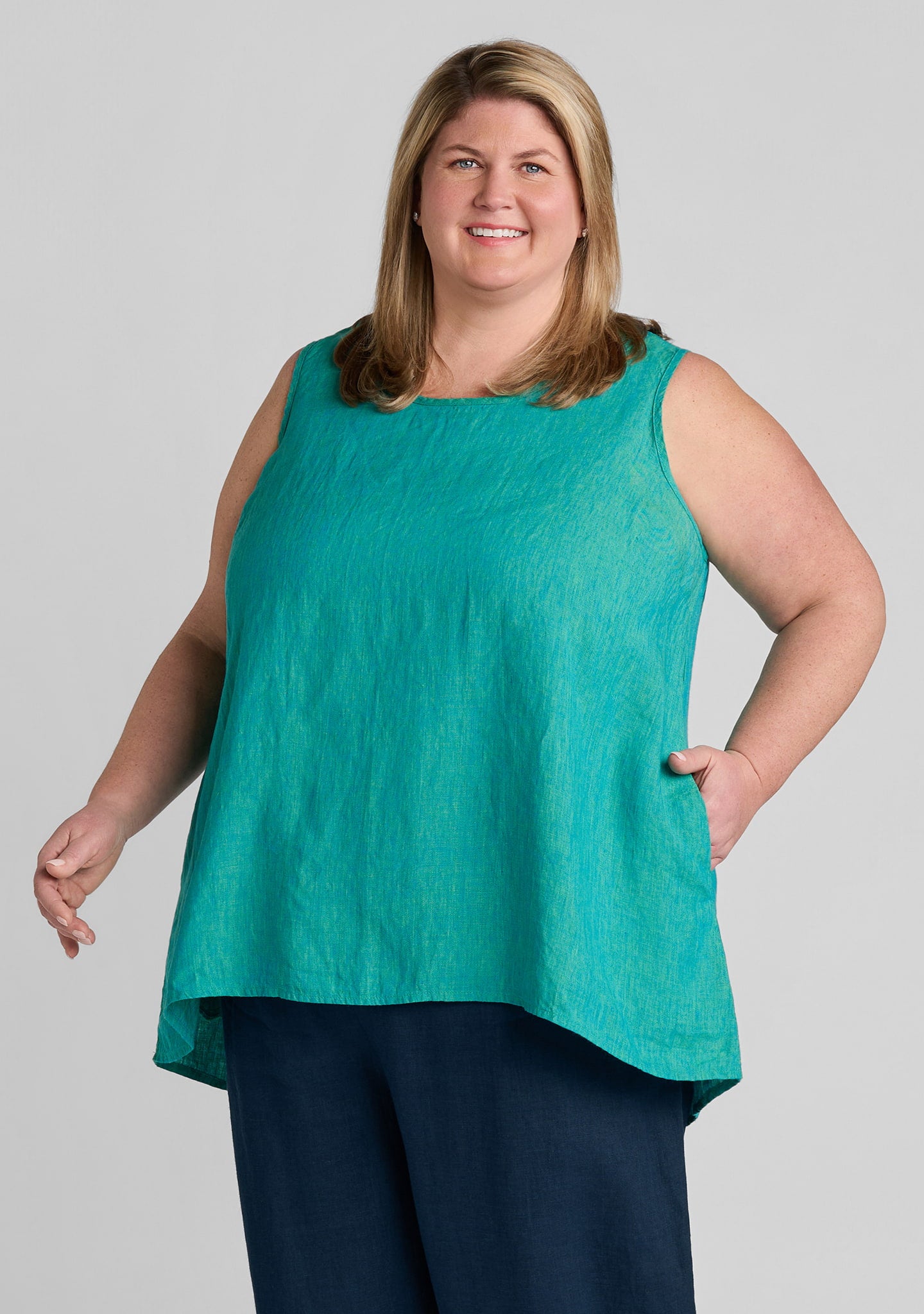 Pleat Back Tunic - Linen Tank Top - Jade Yarn Dye