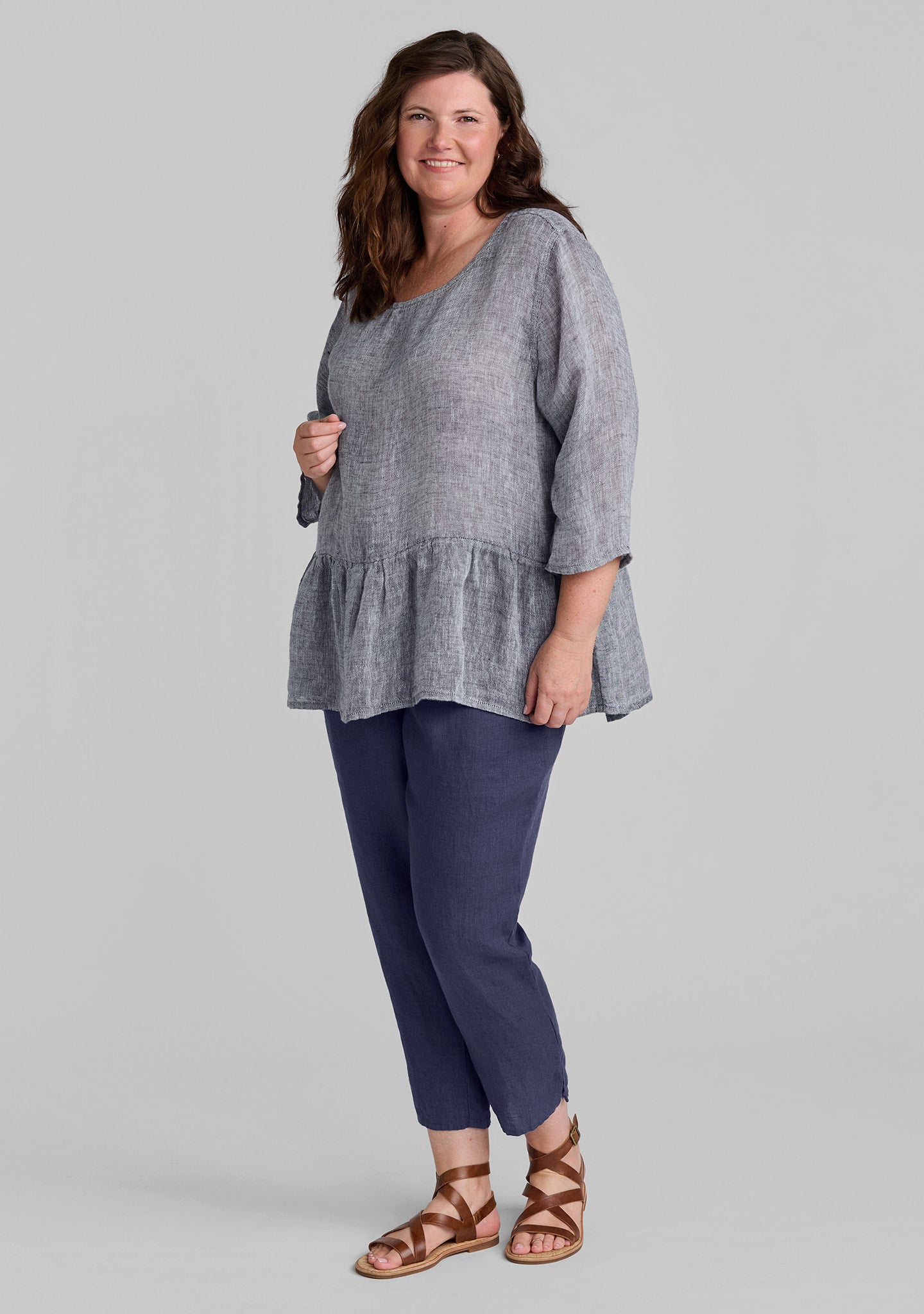 pocketed ankle pant linen pants details