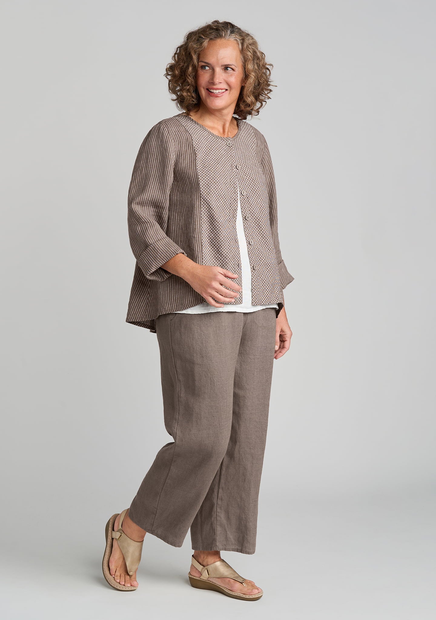 FLAX linen blouse in brown with linen pants in brown