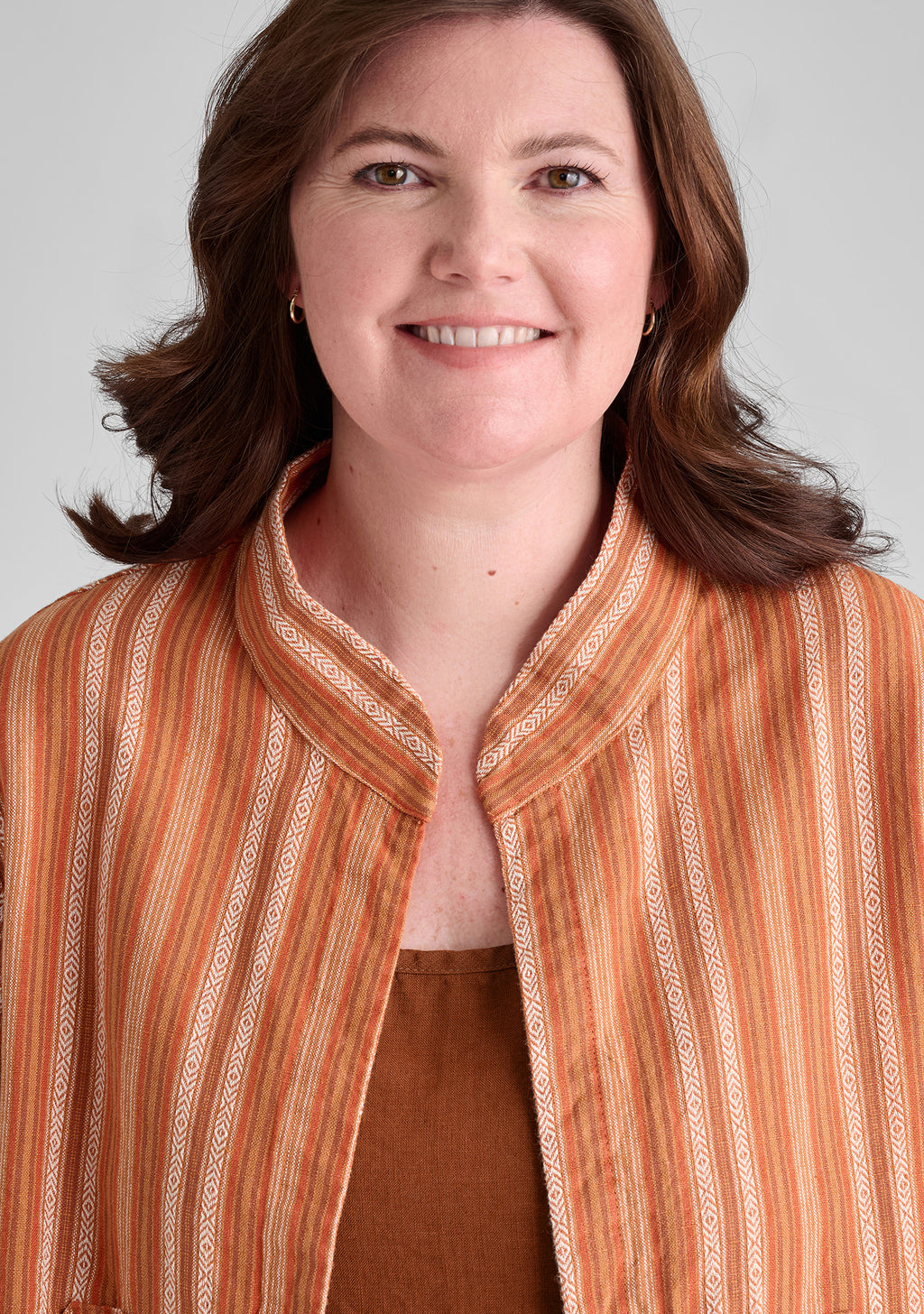 seamly jacket cropped linen jacket details