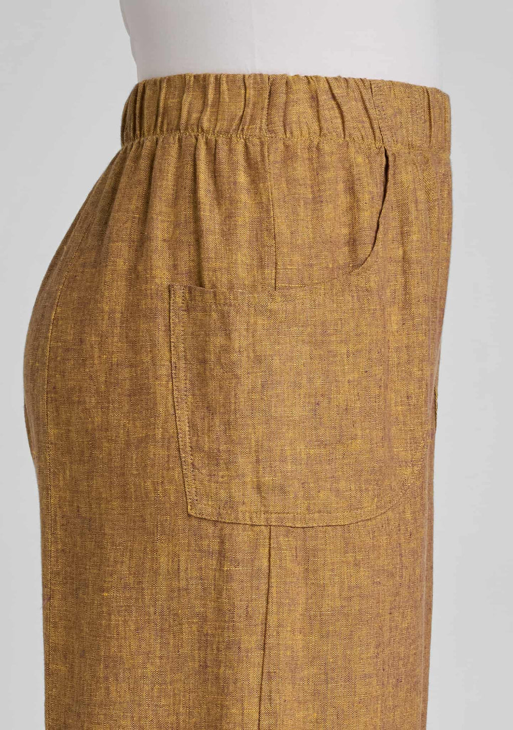 side view of elastic waistband