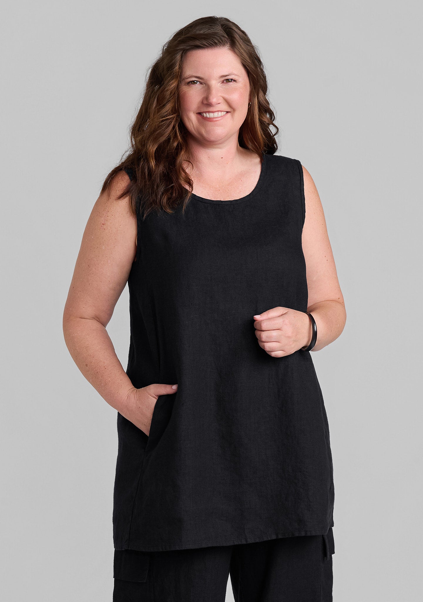 side pocket tunic linen tank top black