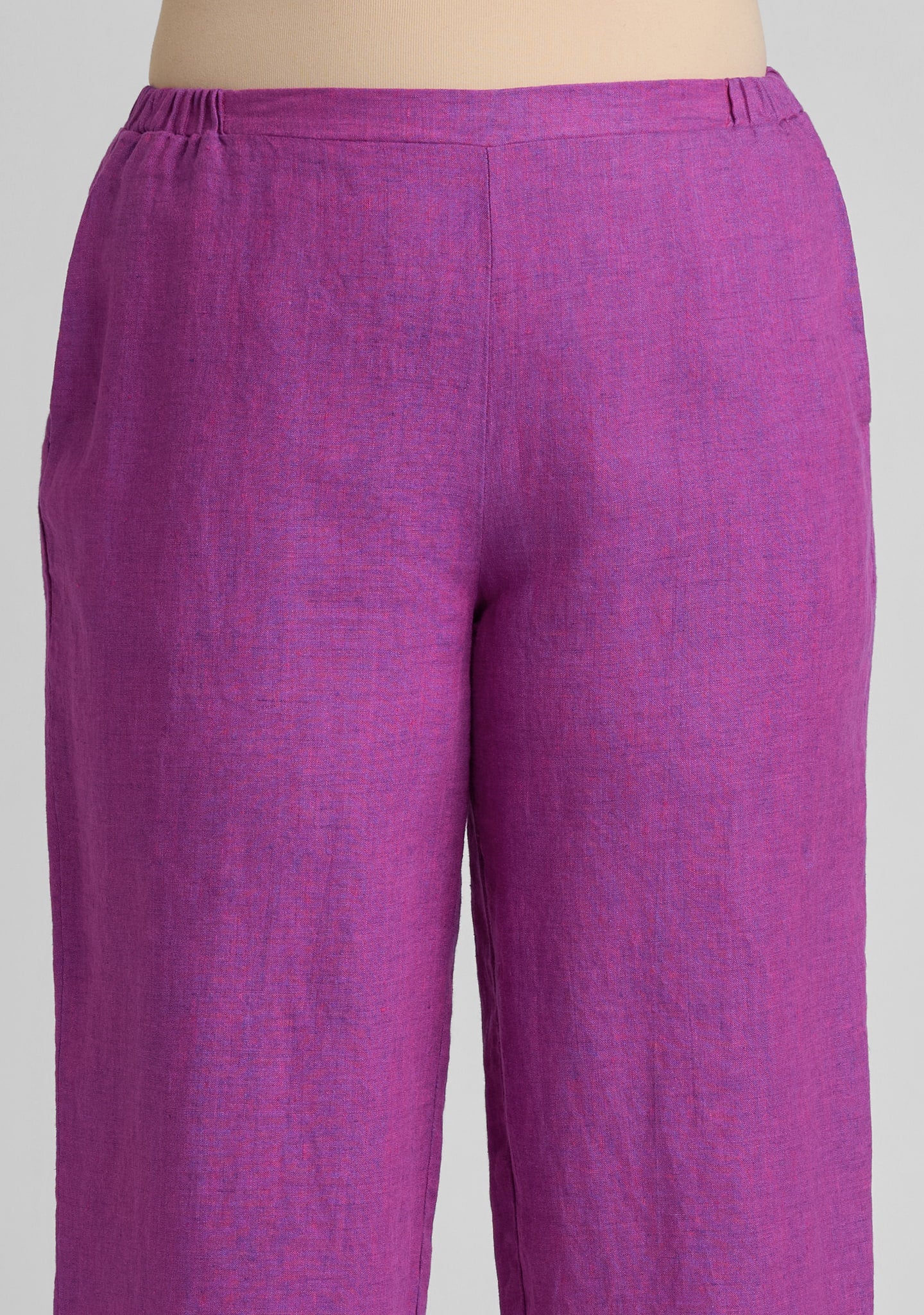 close up view of waistband women's linen pants in purple