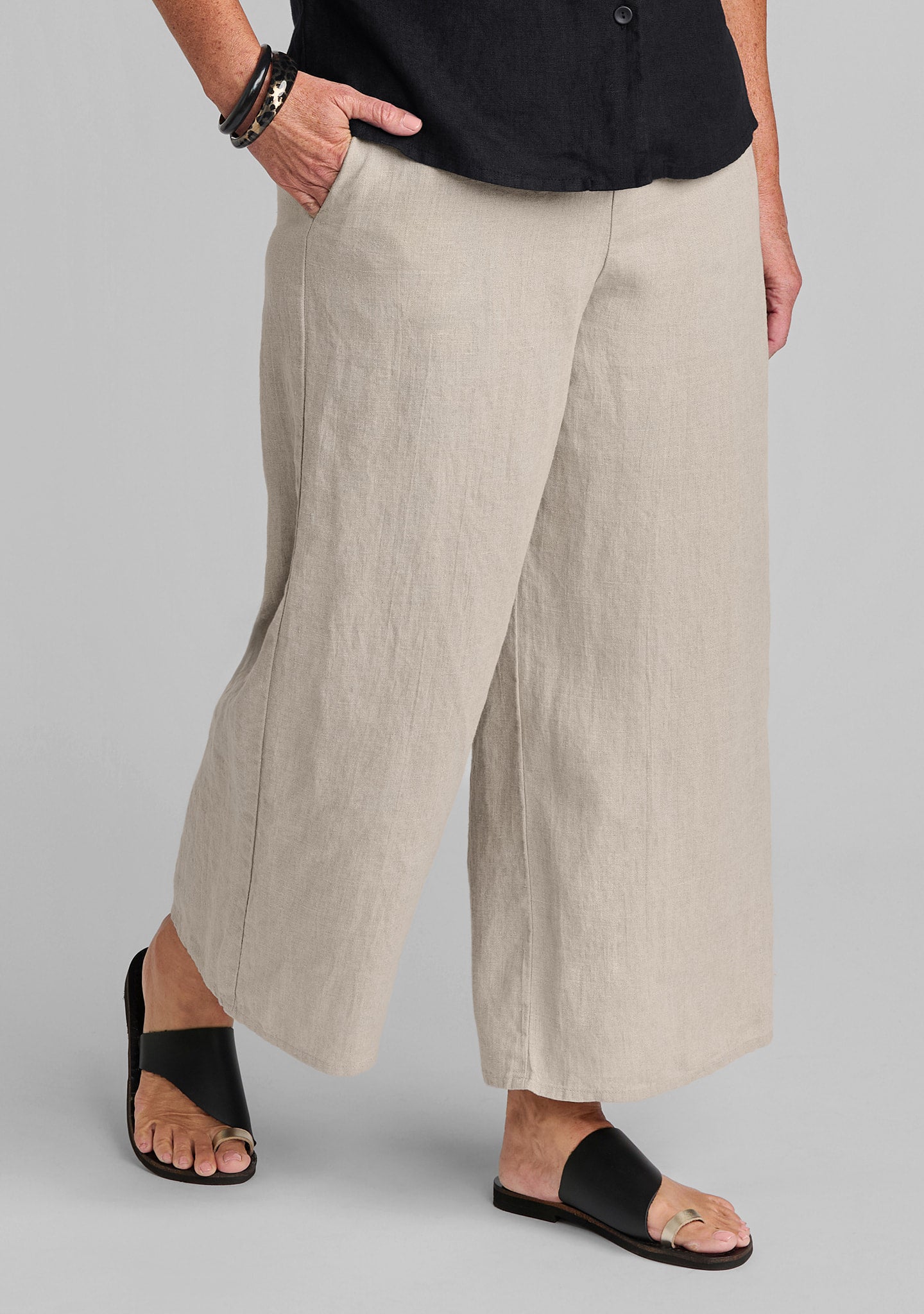 sociable floods linen pants natural