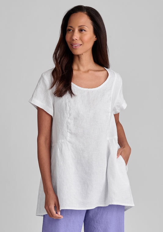 ss play in it linen t shirt white