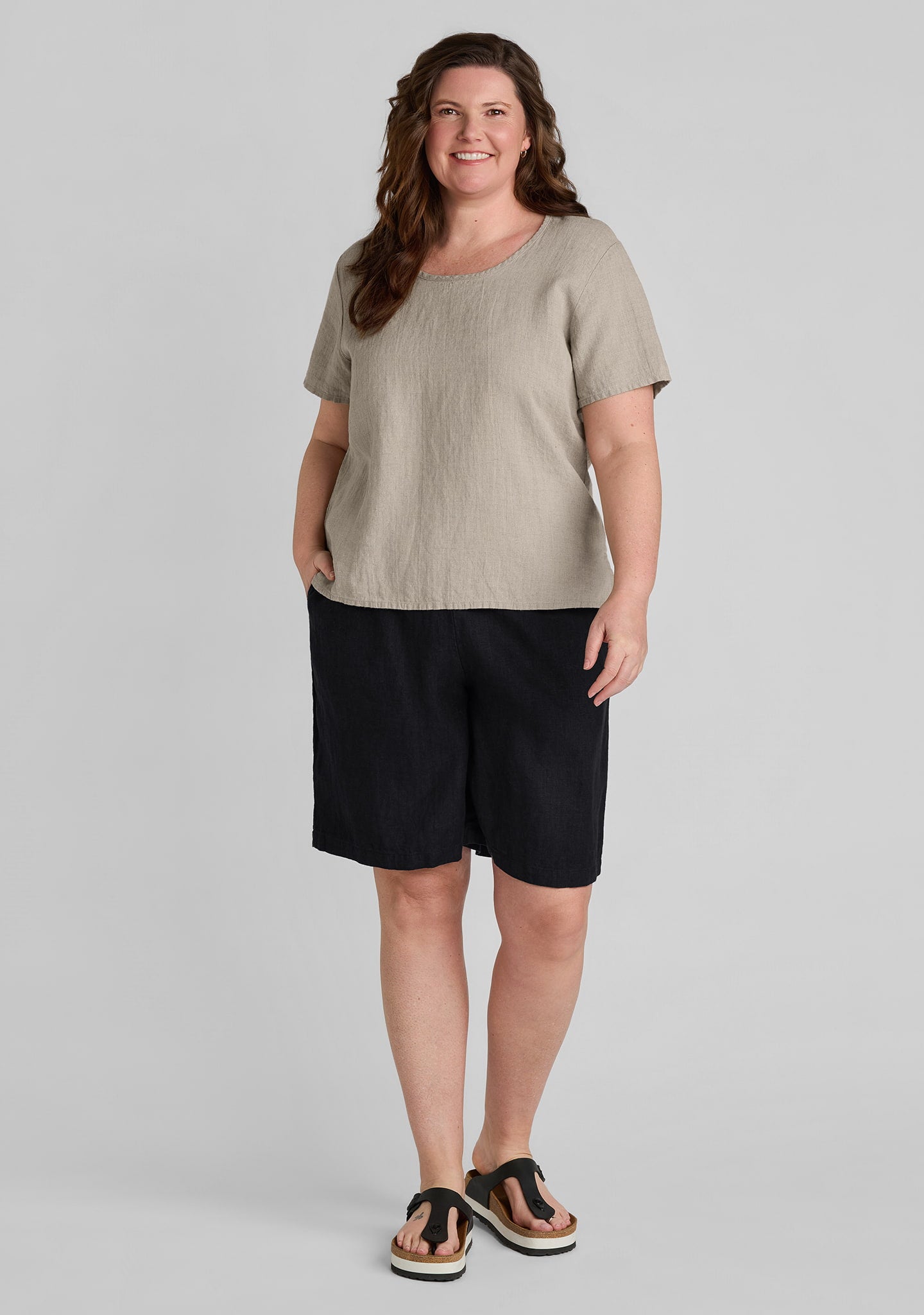 FLAX linen t shirt in natural with linen short in black