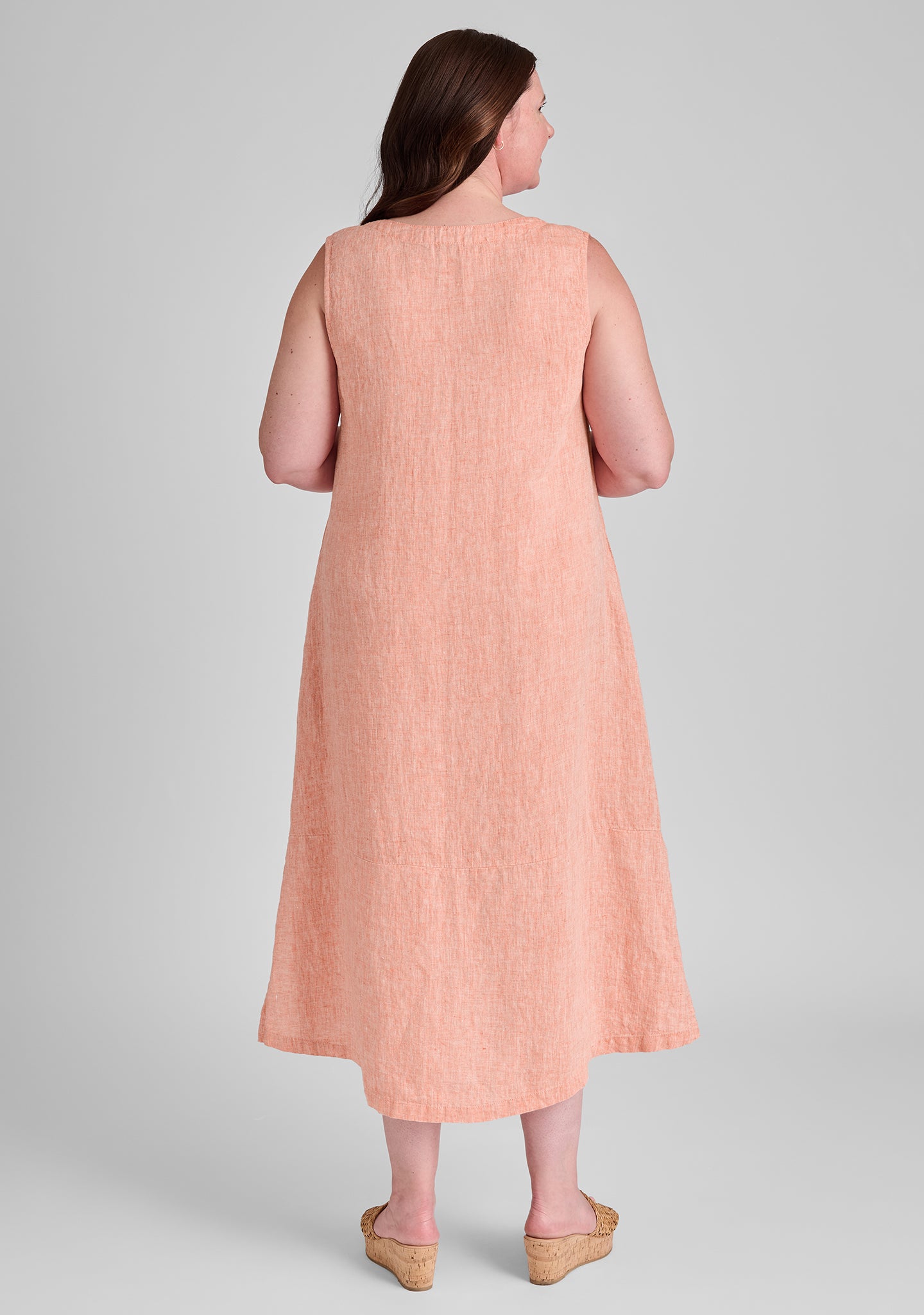 tahira dress linen dress details